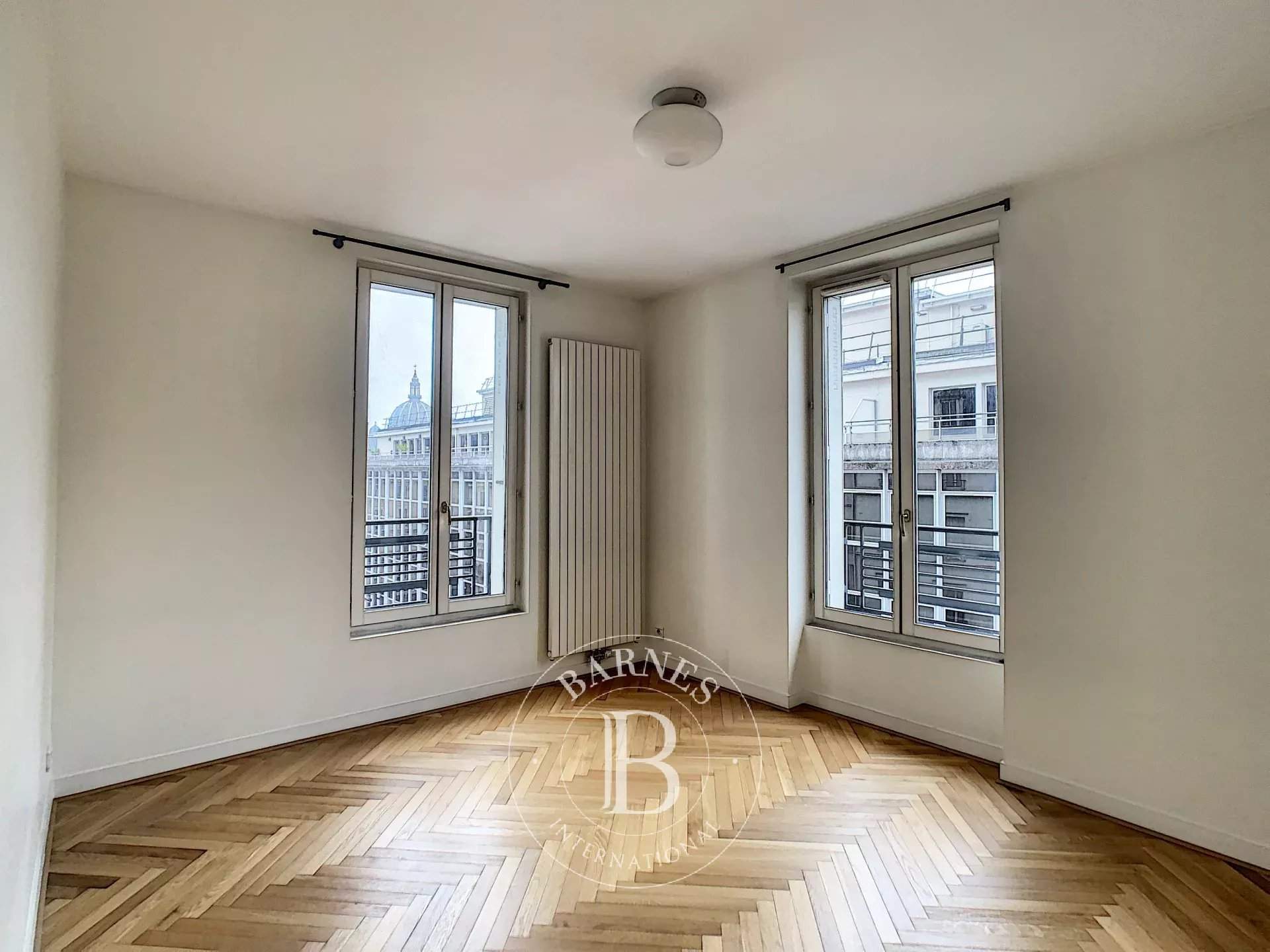 Paris  - Apartment 3 Bedrooms - picture 13