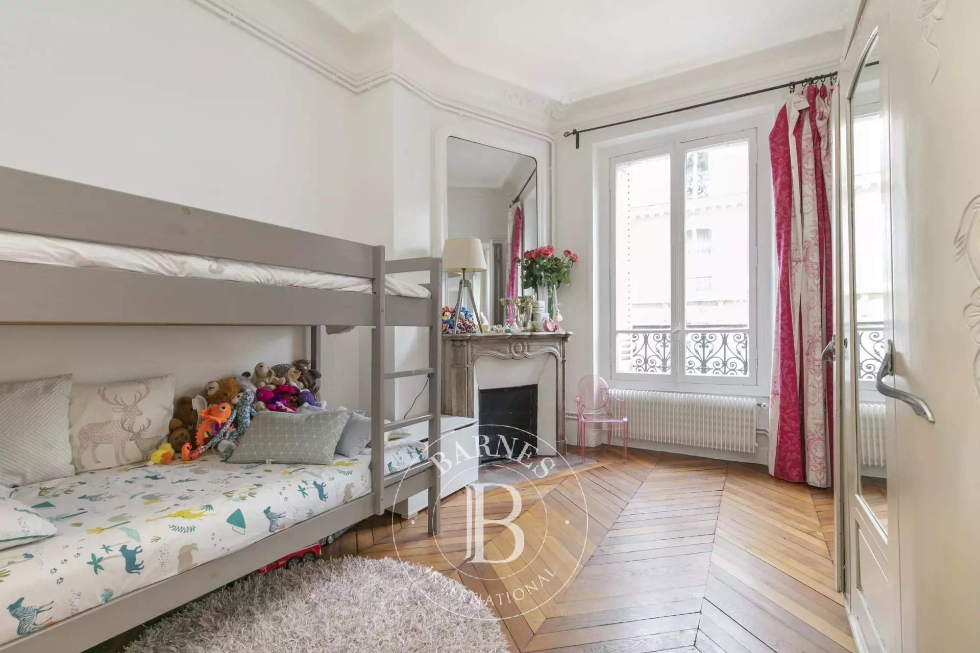 Paris  - Appartement 5 Pièces 3 Chambres - picture 12
