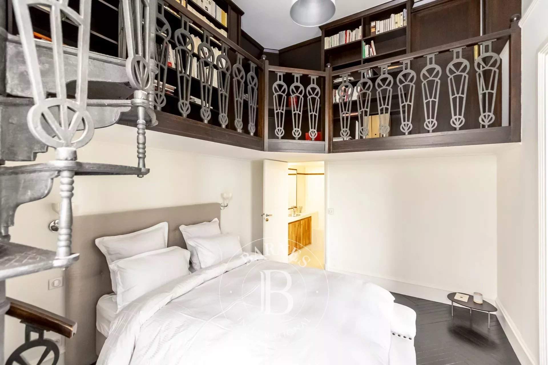 Paris  - Apartment 2 Bedrooms - picture 7