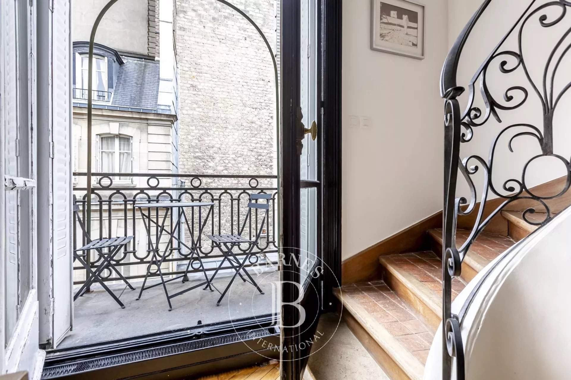 Paris  - Apartment 3 Bedrooms - picture 8