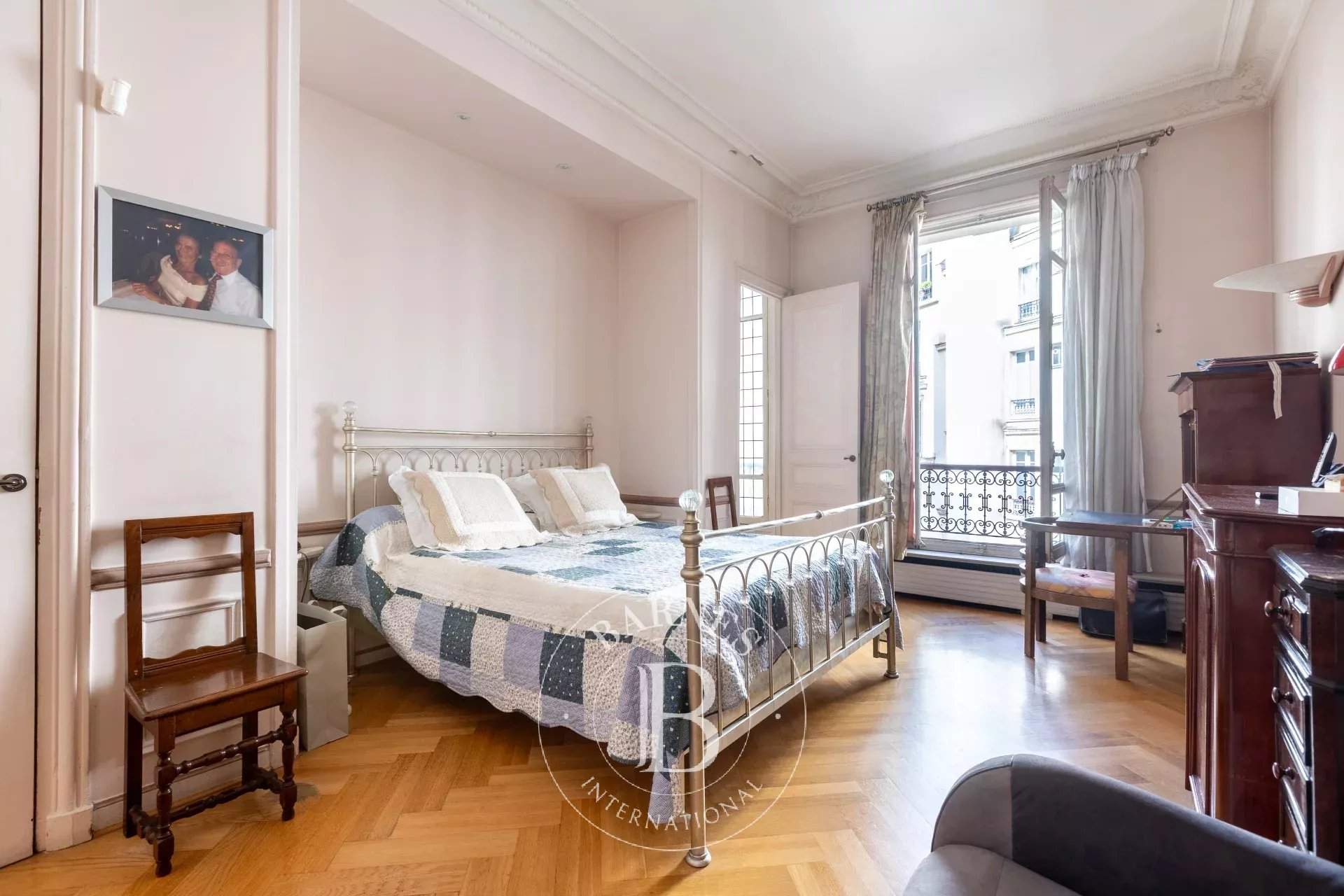 Paris  - Apartment 4 Bedrooms - picture 9