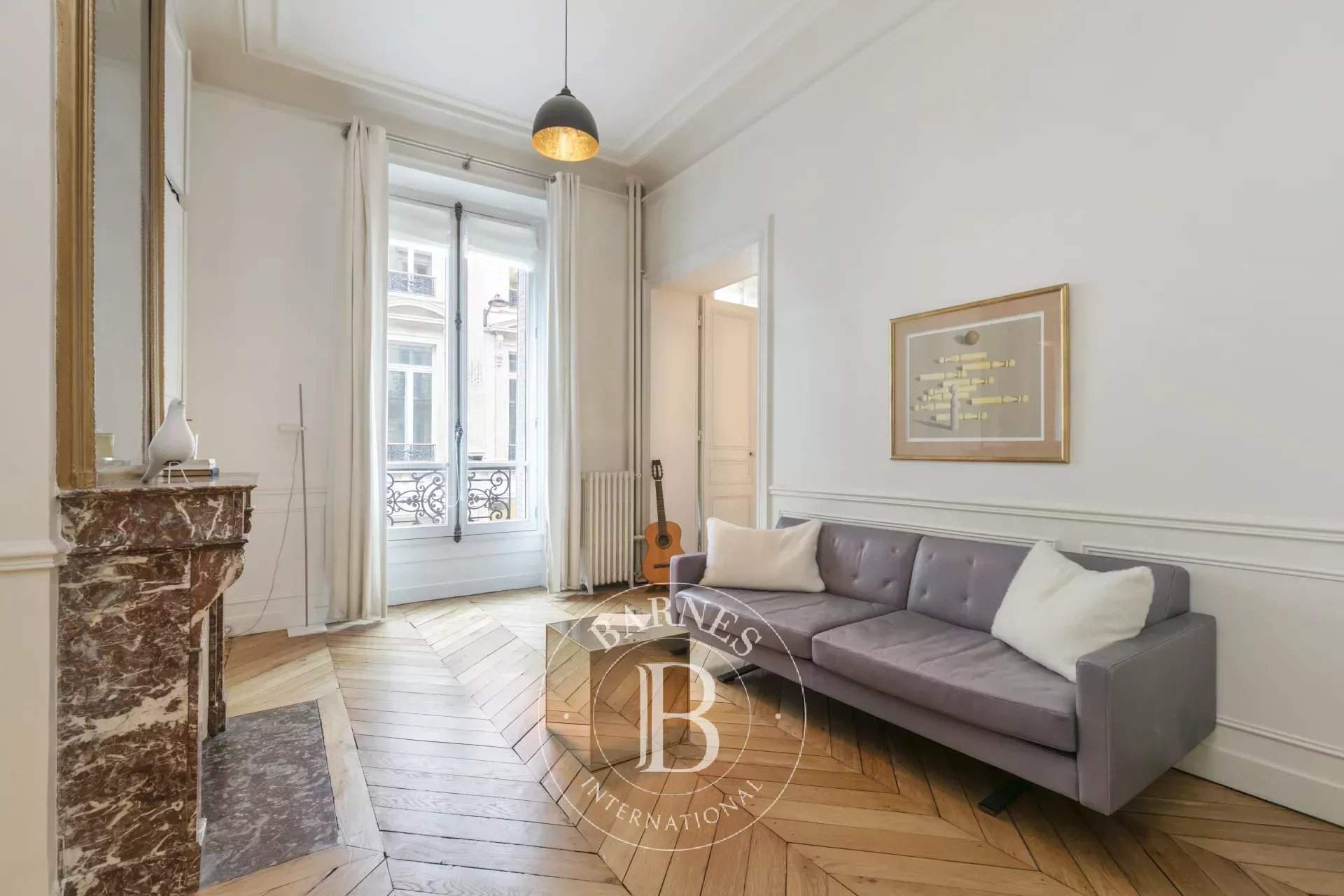 Paris  - Appartement 4 Pi&egrave;ces 2 Chambres - picture 8