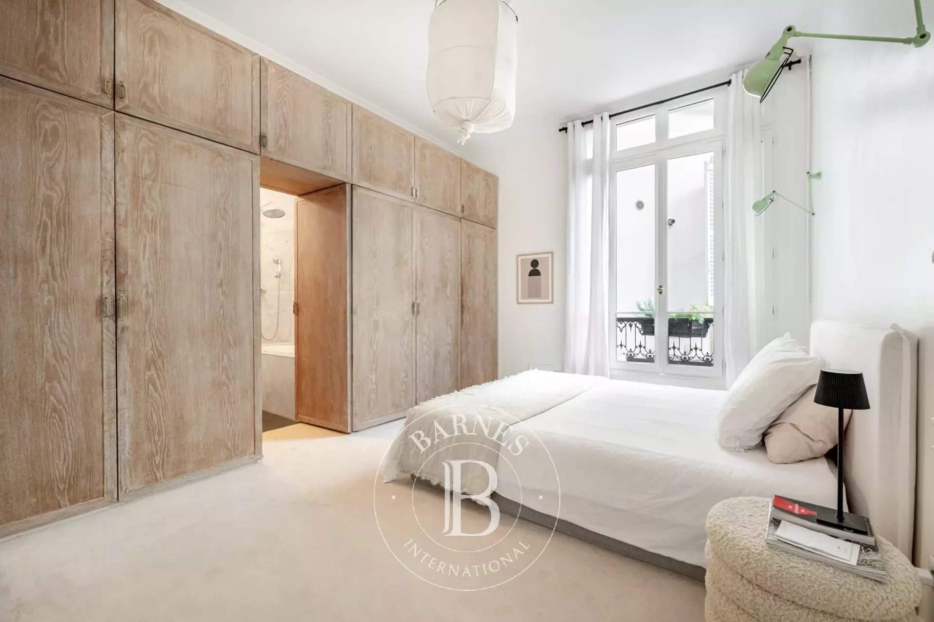 Paris  - Apartment 3 Bedrooms - picture 11