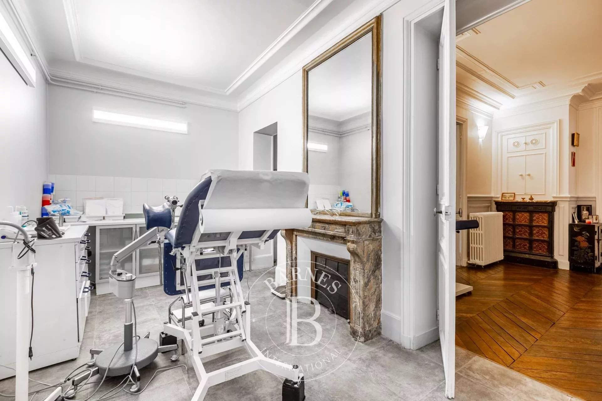 Paris  - Apartment 2 Bedrooms - picture 9