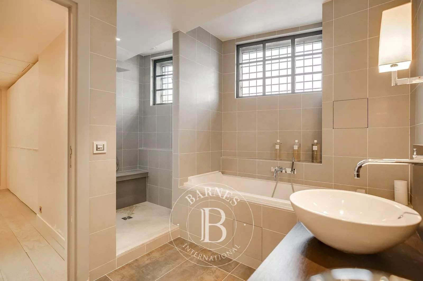 Paris  - Apartment 2 Bedrooms - picture 10