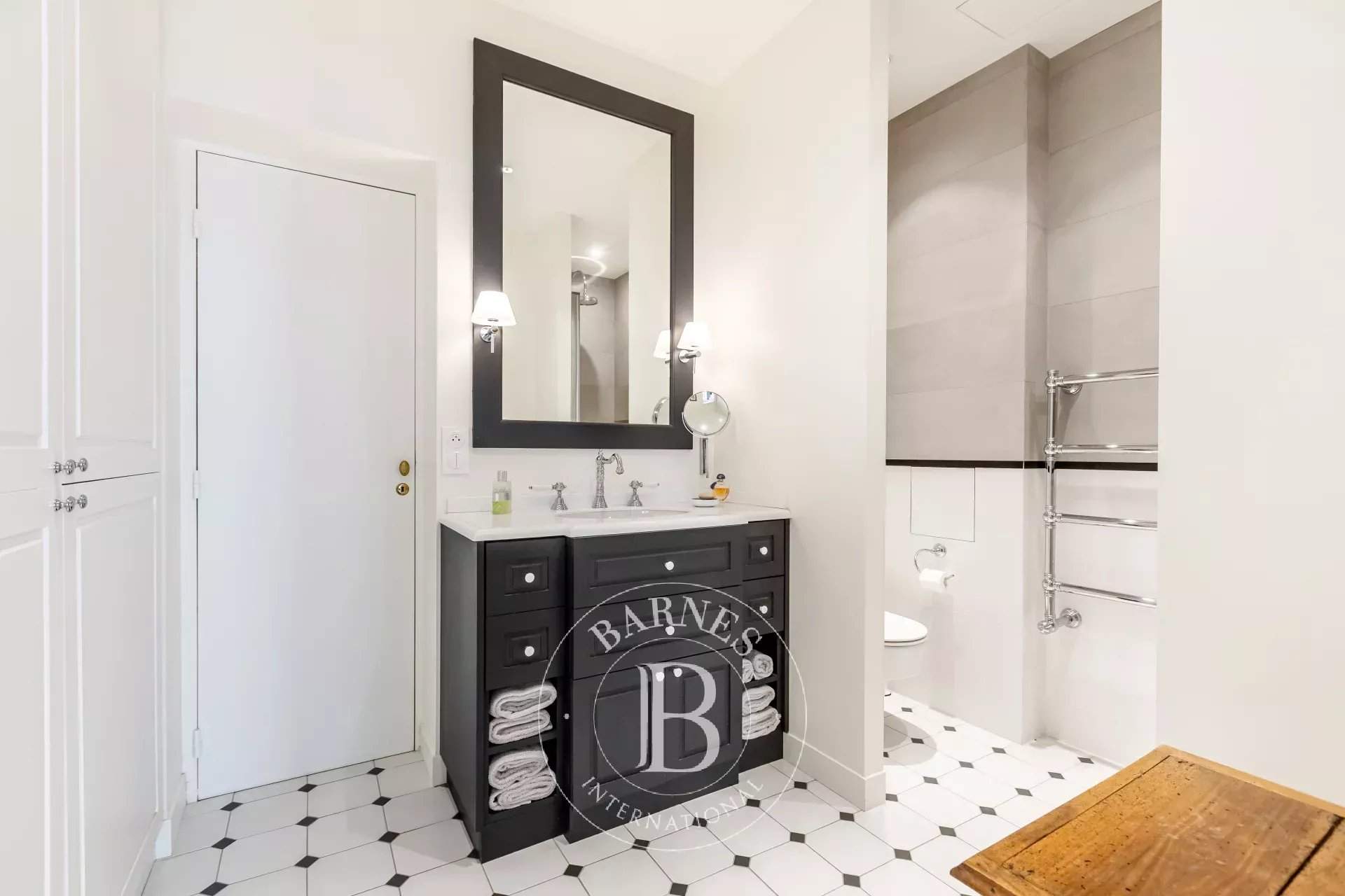 Paris  - Apartment 3 Bedrooms - picture 12