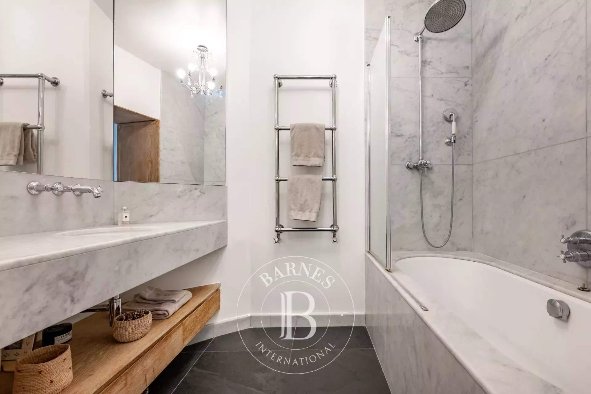 Paris  - Apartment 3 Bedrooms - picture 12