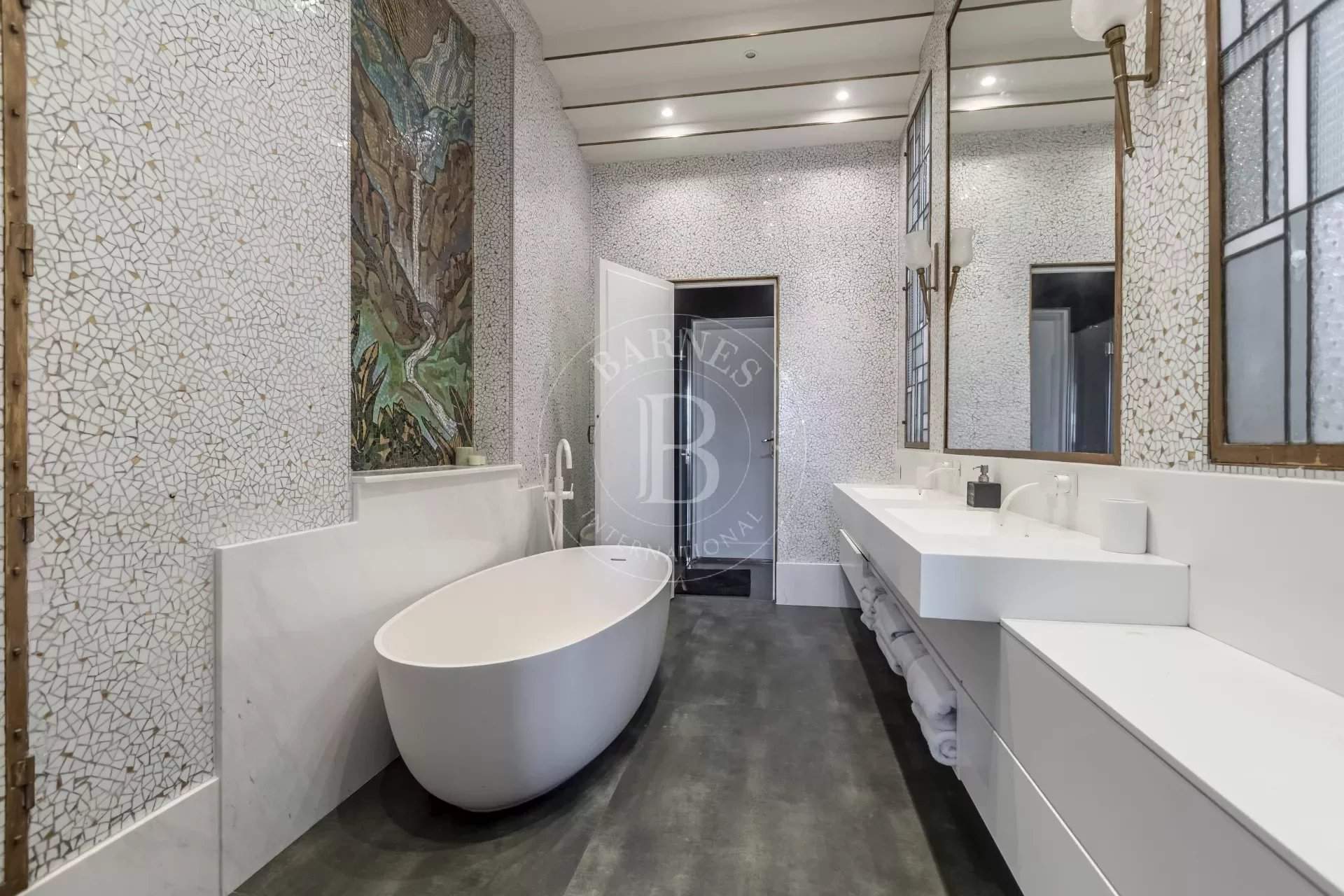 Paris  - Apartment 5 Bedrooms - picture 18