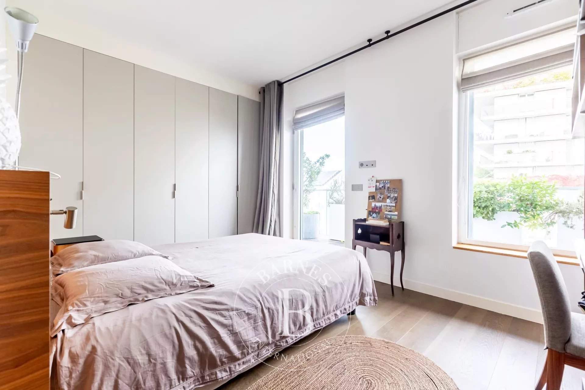 Paris  - Apartment 4 Bedrooms - picture 13