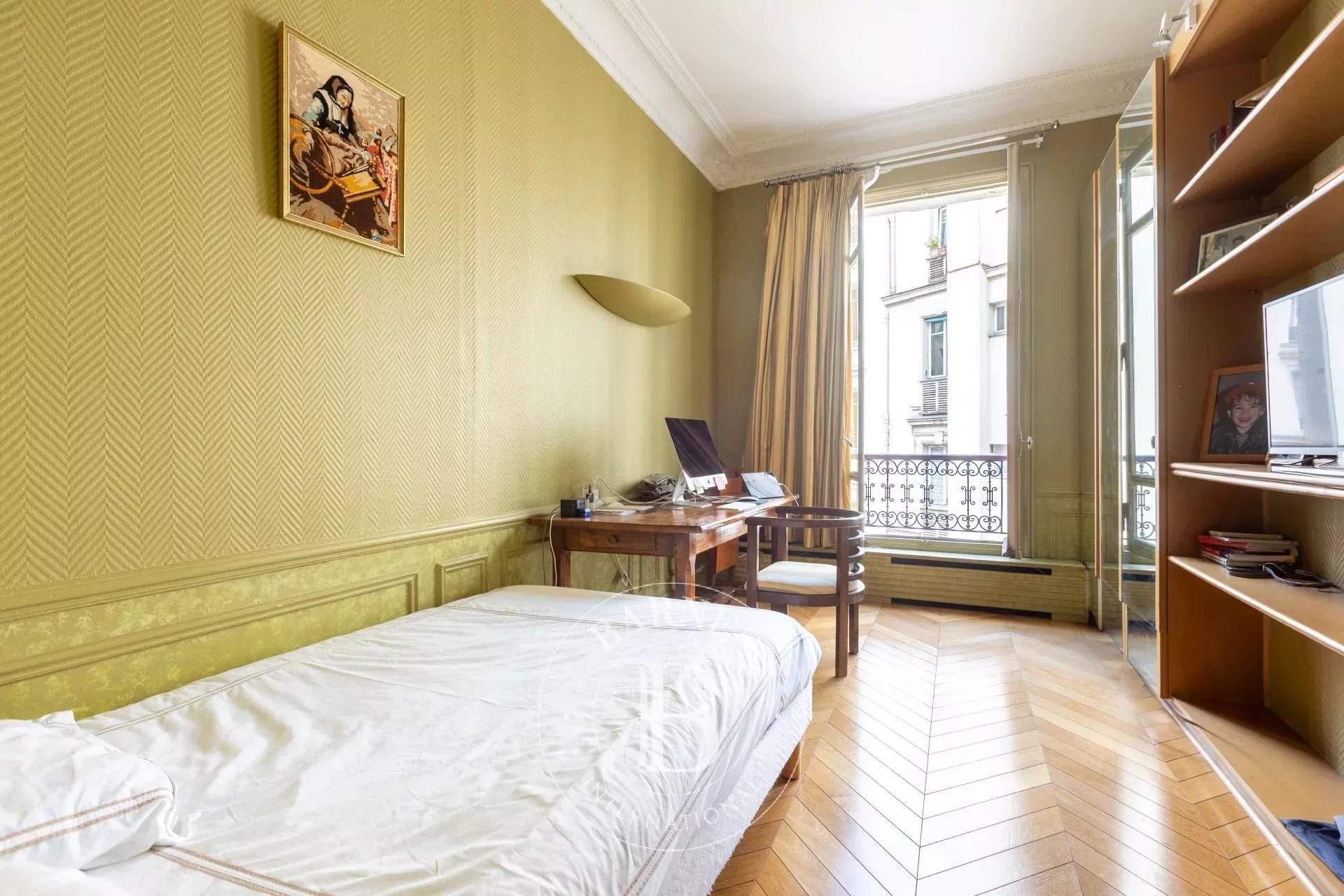 Paris  - Apartment 4 Bedrooms - picture 13