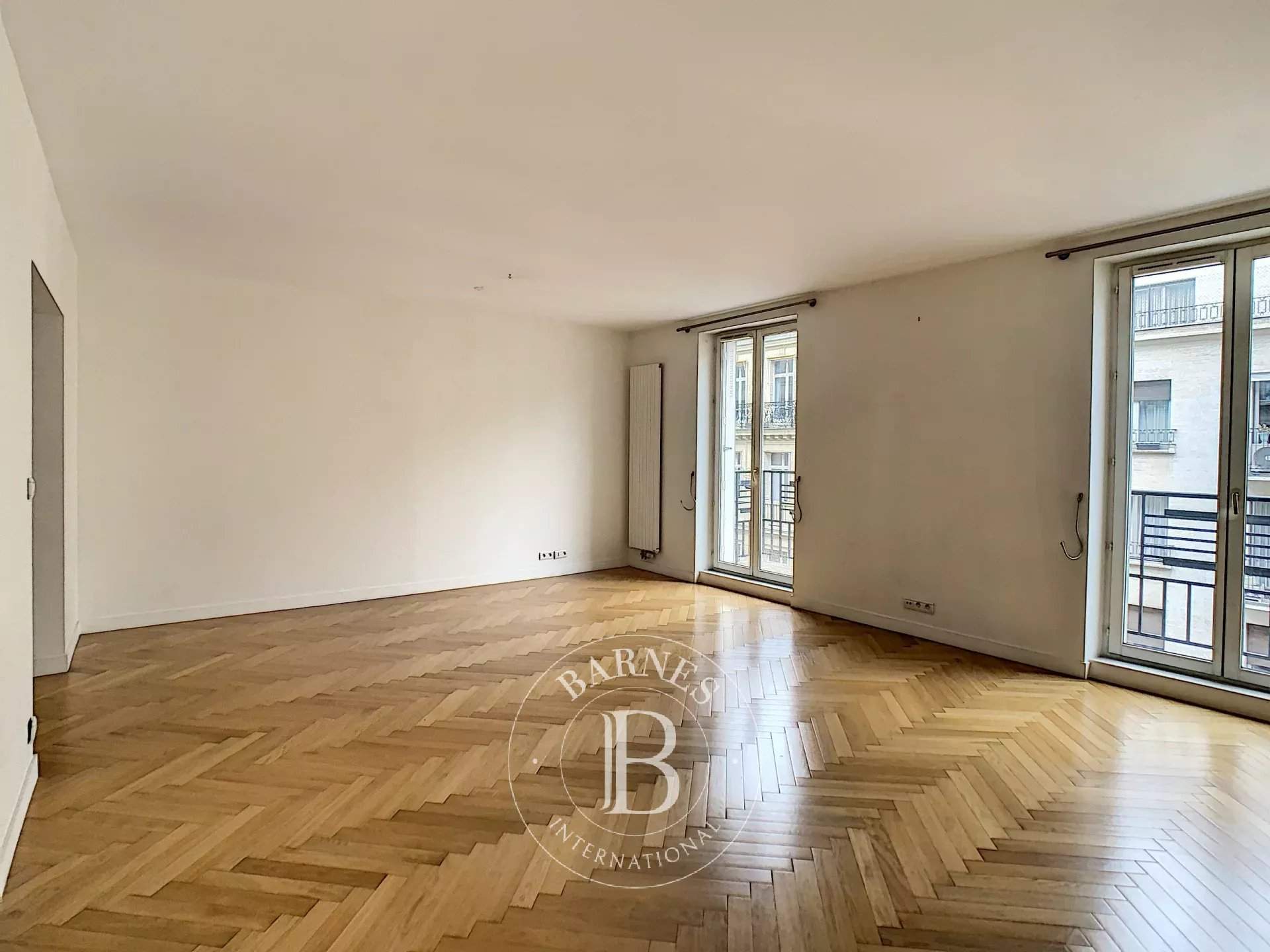 Paris  - Apartment 3 Bedrooms - picture 2