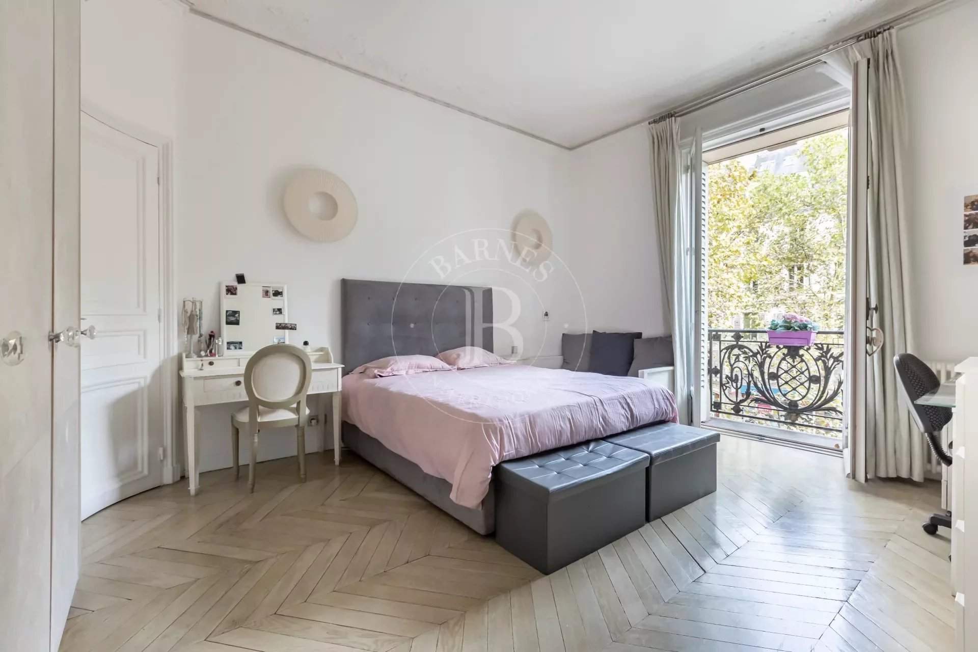 Paris  - Apartment 3 Bedrooms - picture 11