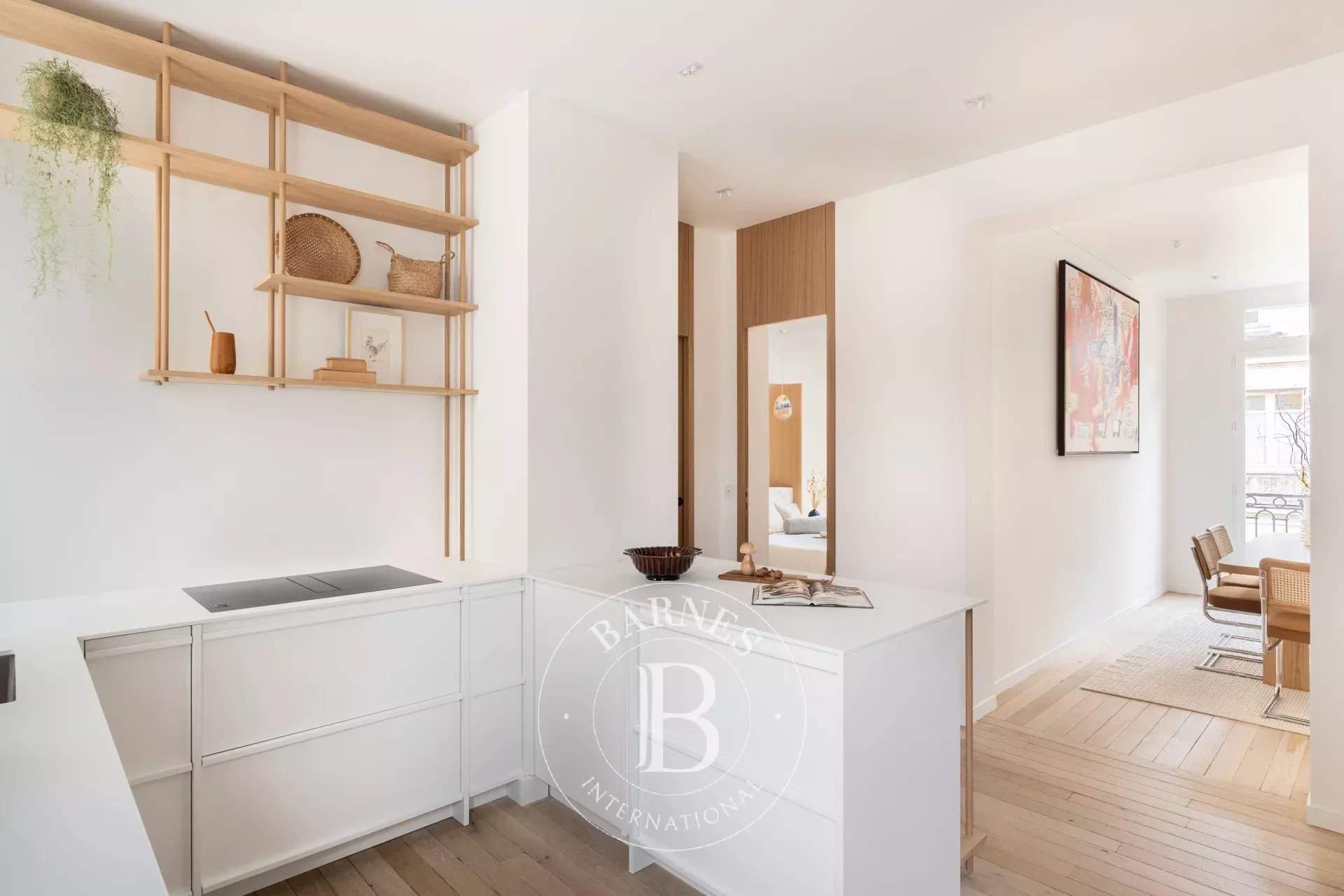 Paris  - Apartment 3 Bedrooms - picture 7