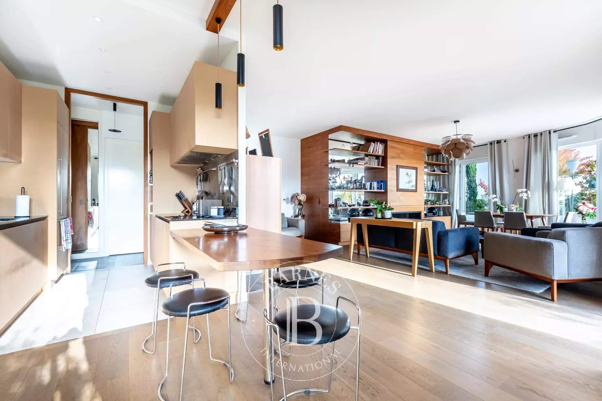 Paris  - Apartment 4 Bedrooms - picture 7