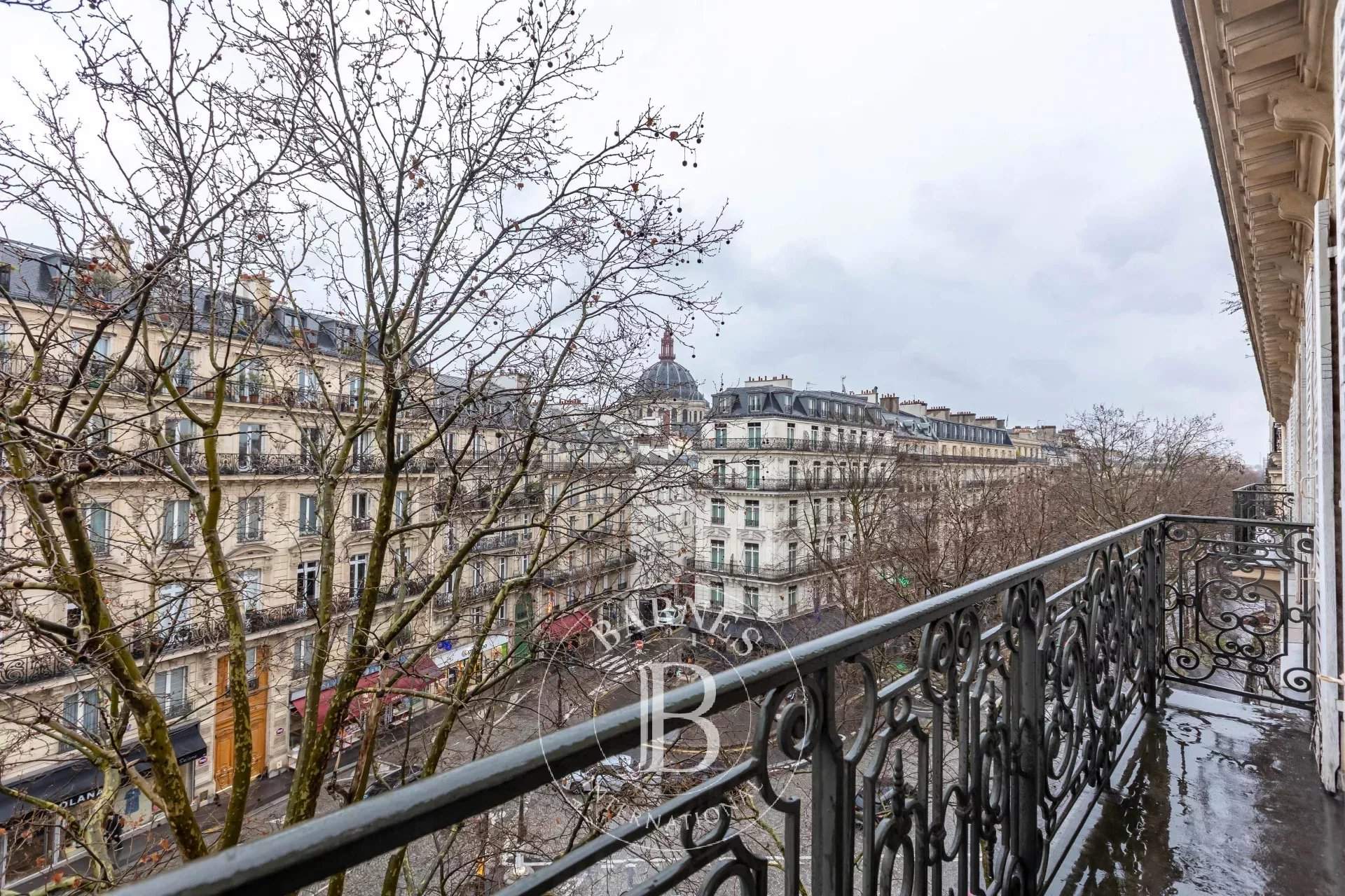 Paris  - Apartment 4 Bedrooms - picture 12