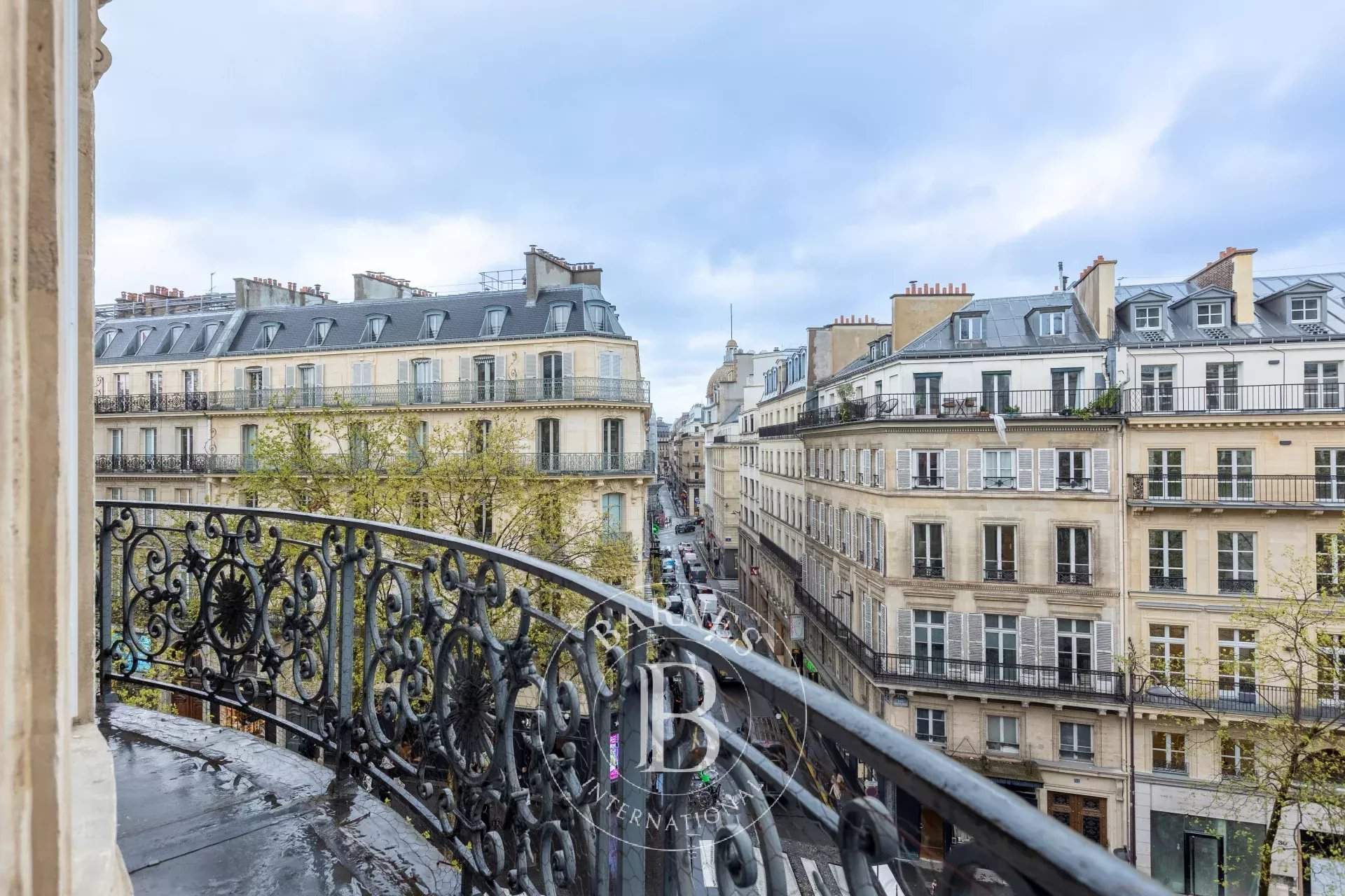 Paris  - Appartement 7 Pi&egrave;ces 4 Chambres - picture 13