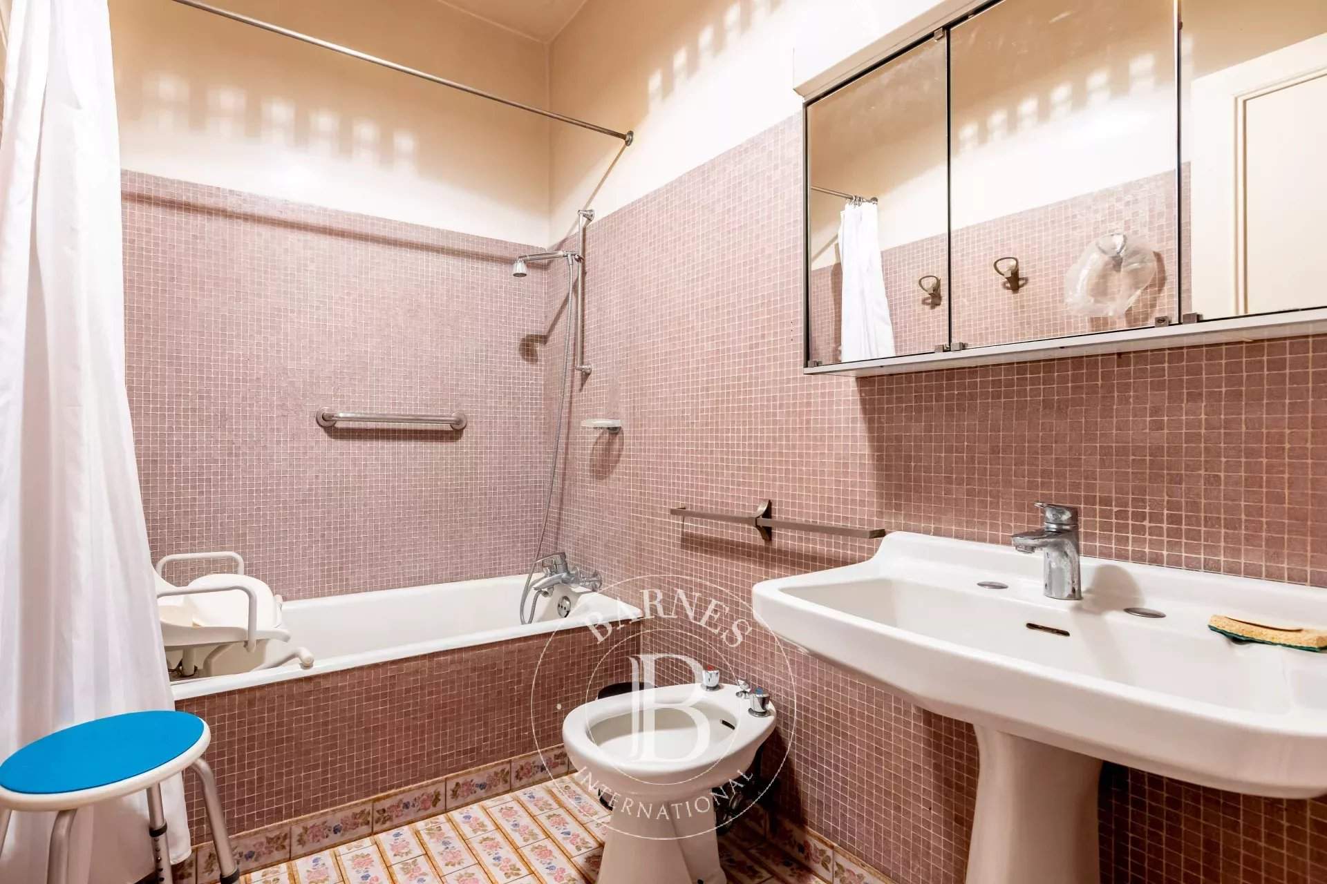 Paris  - Apartment 6 Bedrooms - picture 11