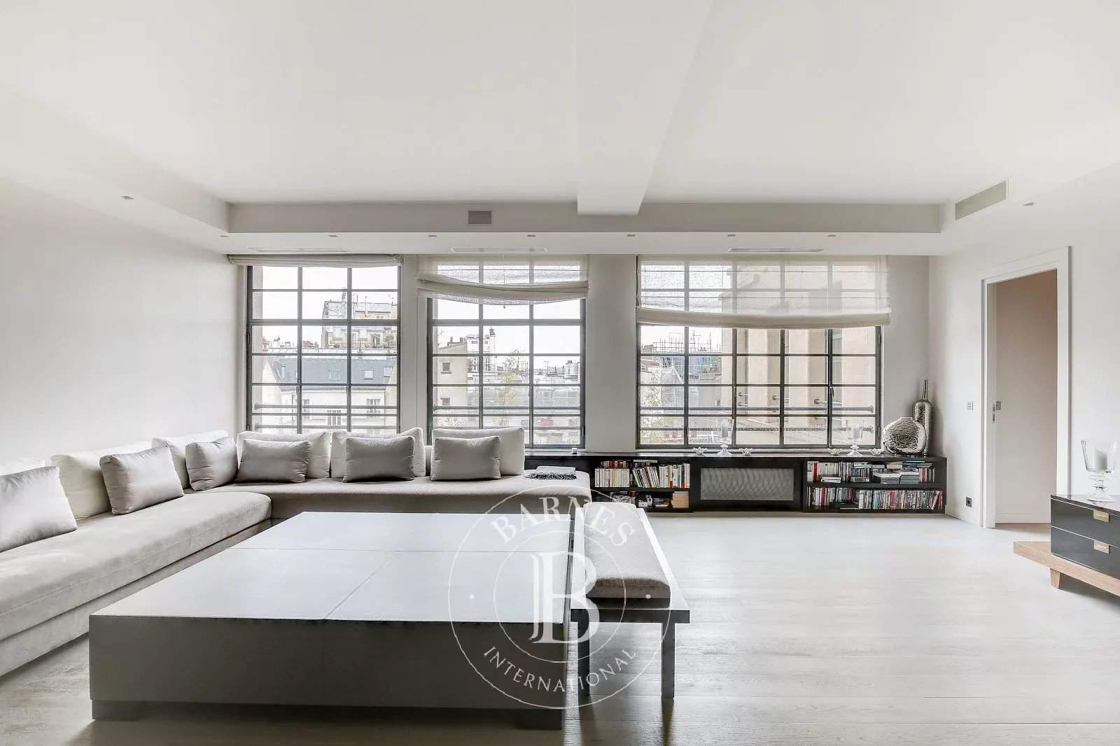 Paris  - Apartment 2 Bedrooms - picture 14