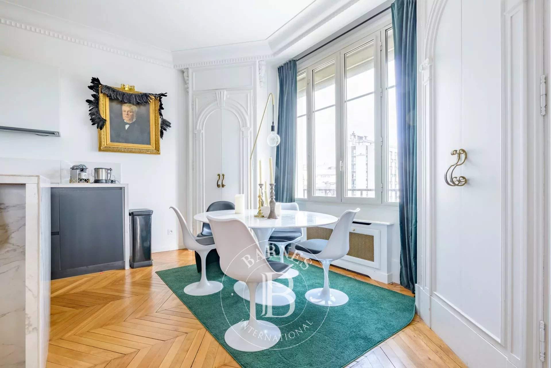 Paris  - Appartement 8 Pièces 6 Chambres - picture 10