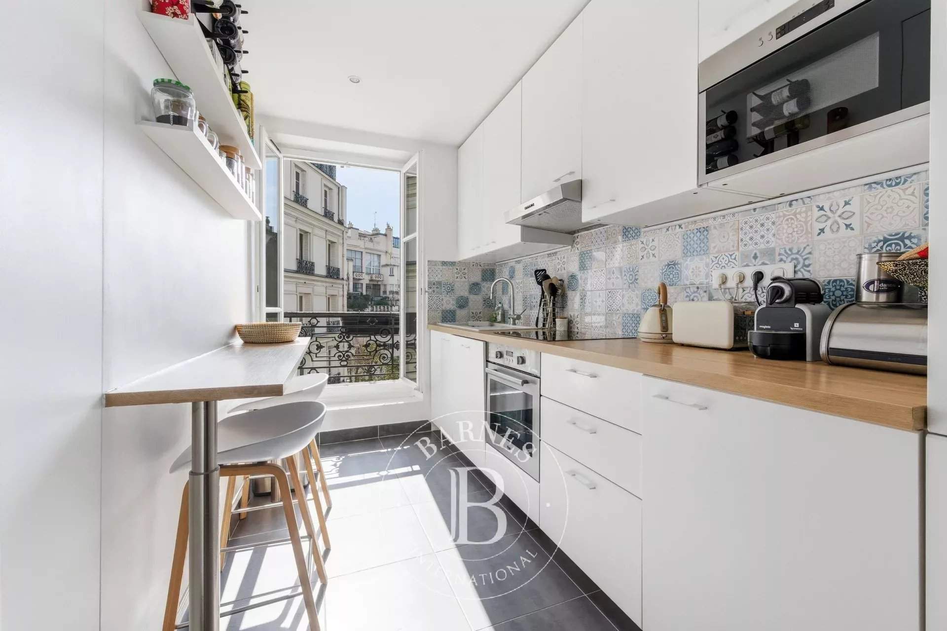 Paris  - Apartment 3 Bedrooms - picture 8