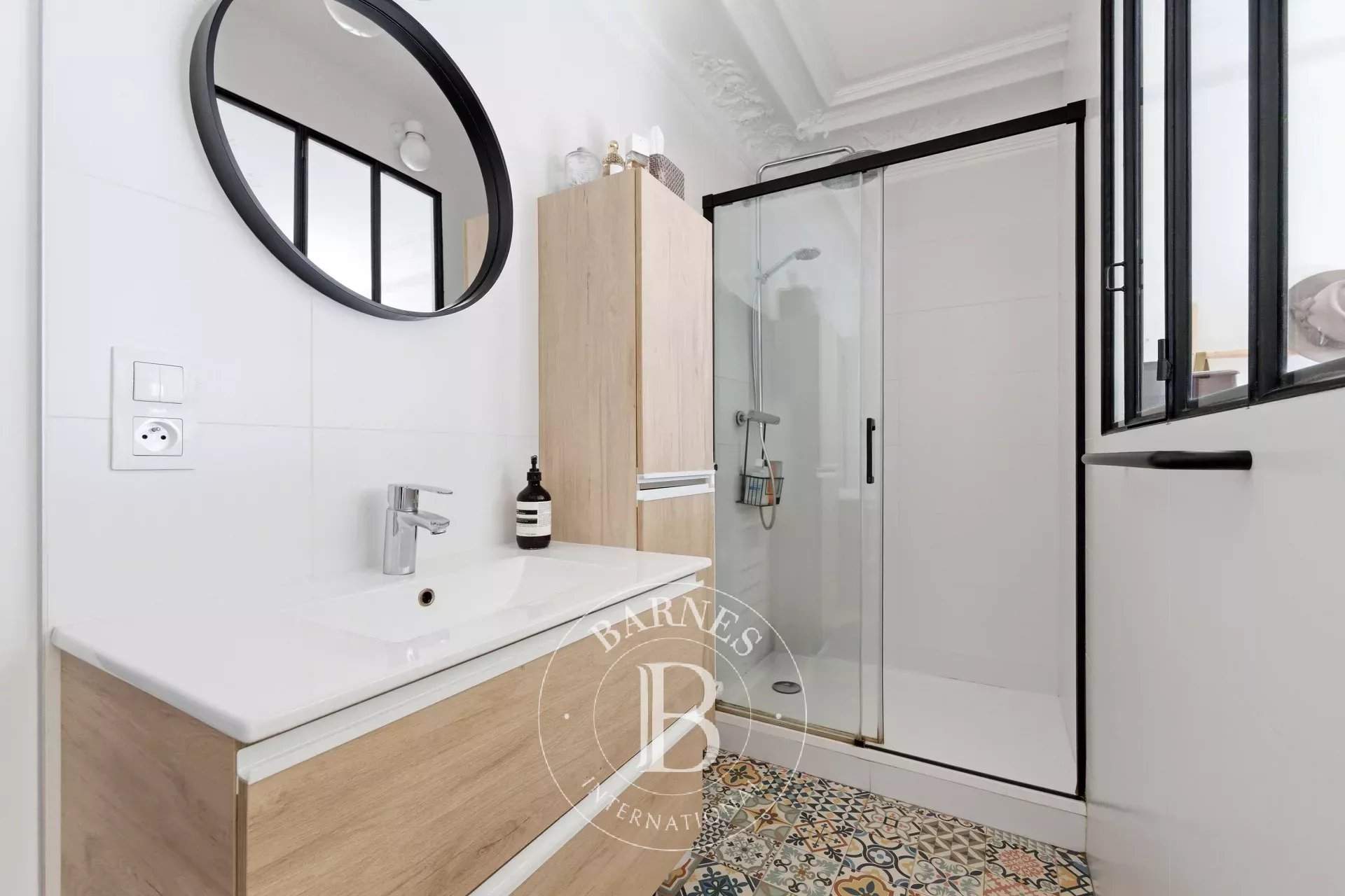 Paris  - Apartment 3 Bedrooms - picture 11