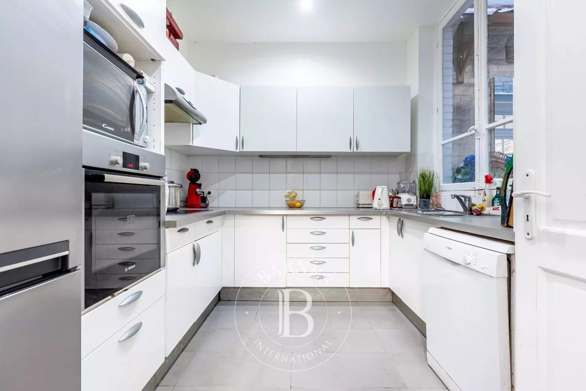 Paris  - Apartment 2 Bedrooms - picture 7