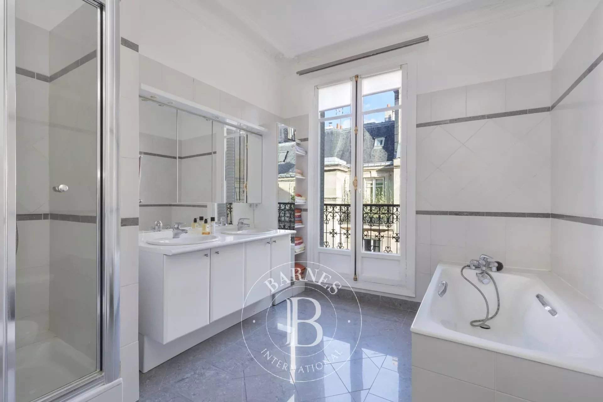 Paris  - Appartement 4 Pièces 2 Chambres - picture 7