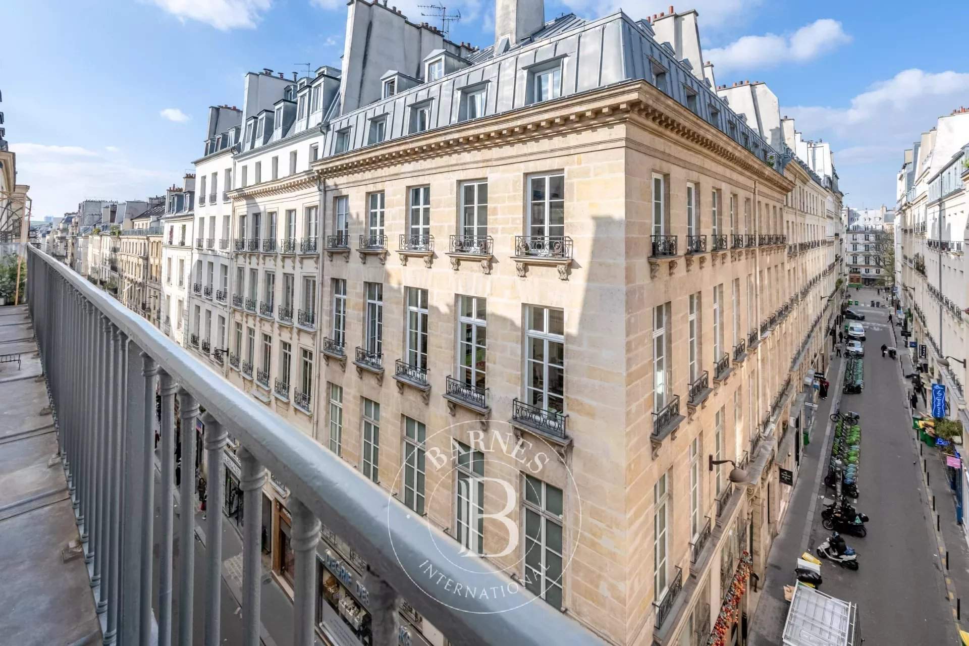 Paris  - Appartement 4 Pièces 3 Chambres - picture 1