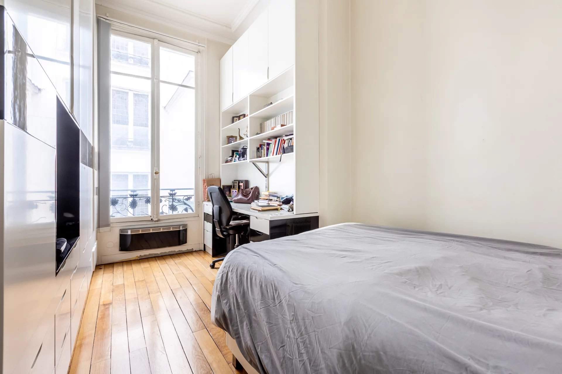 Paris  - Appartement 6 Pi&egrave;ces 4 Chambres - picture 12