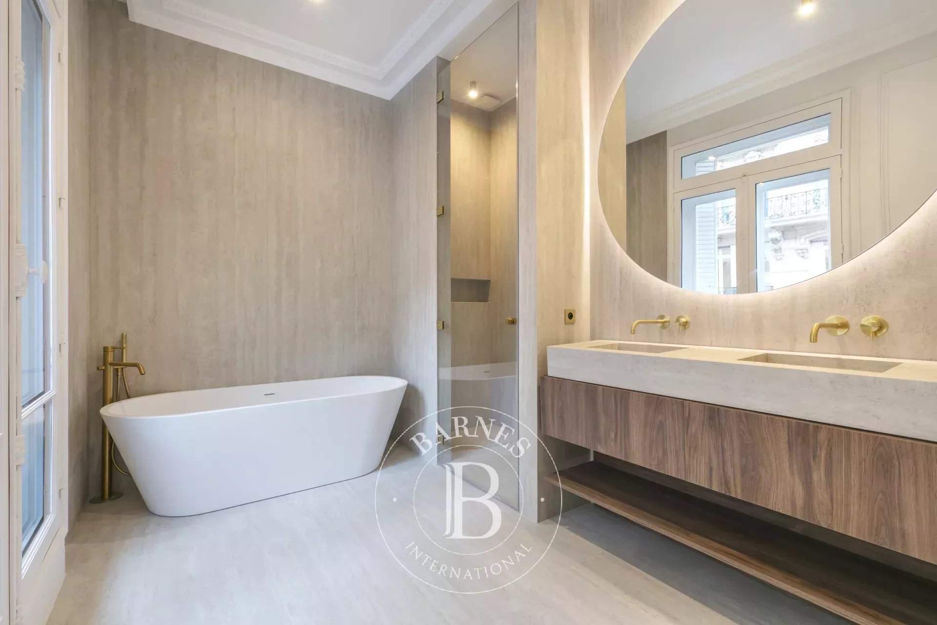 Paris  - Appartement 5 Pièces 3 Chambres - picture 8