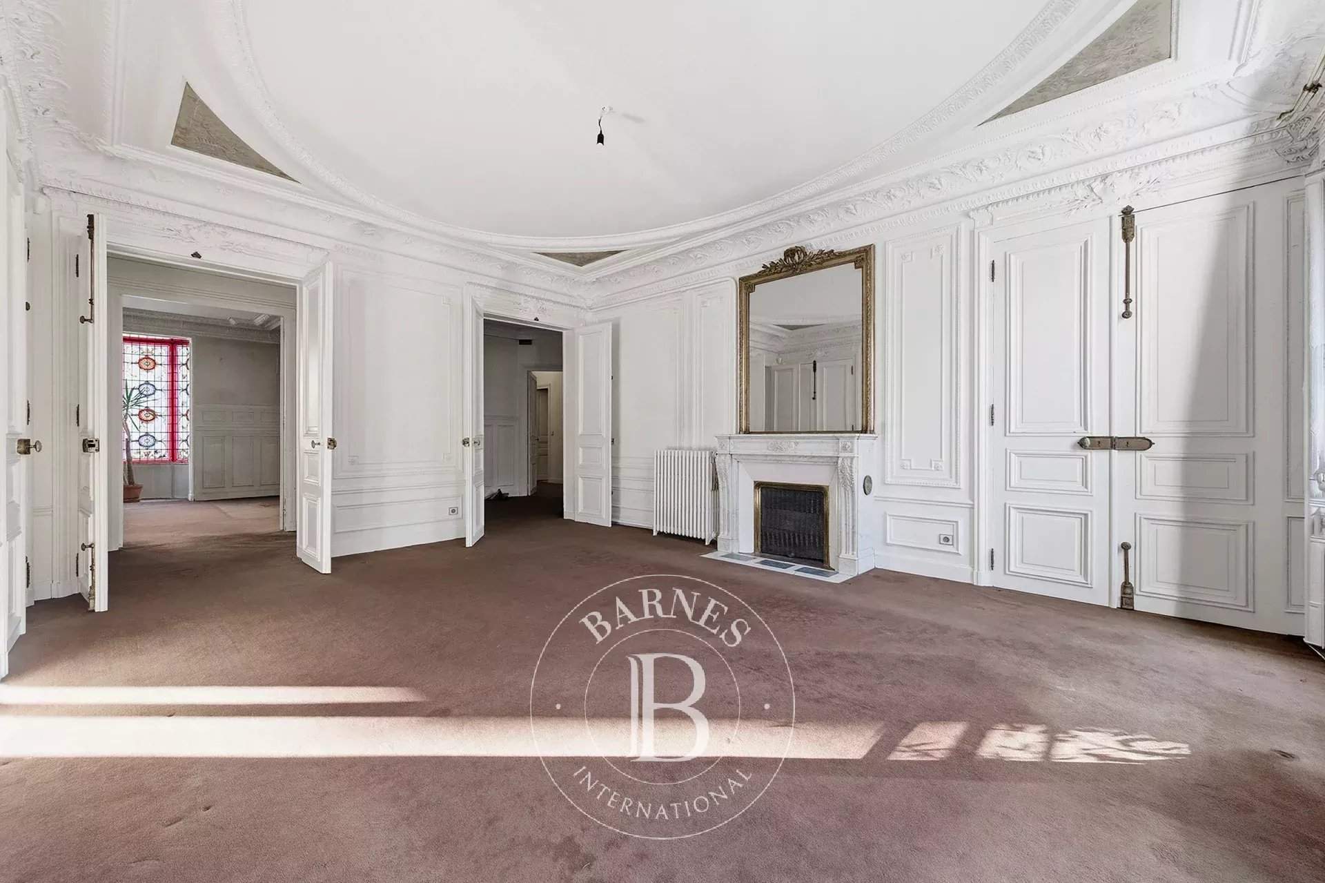 Paris  - Appartement 6 Pi&egrave;ces 4 Chambres - picture 16