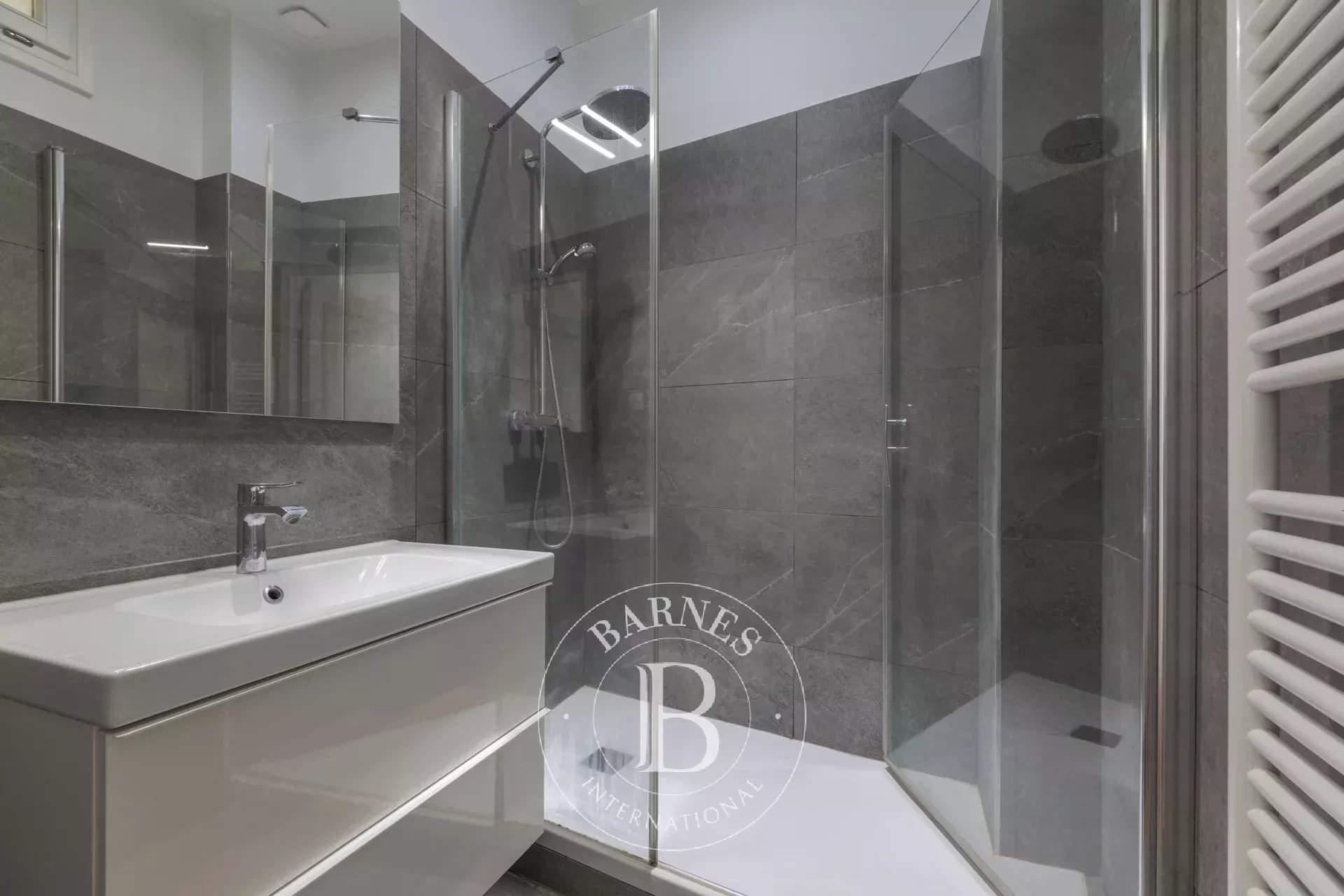 Paris  - Apartment 3 Bedrooms - picture 11