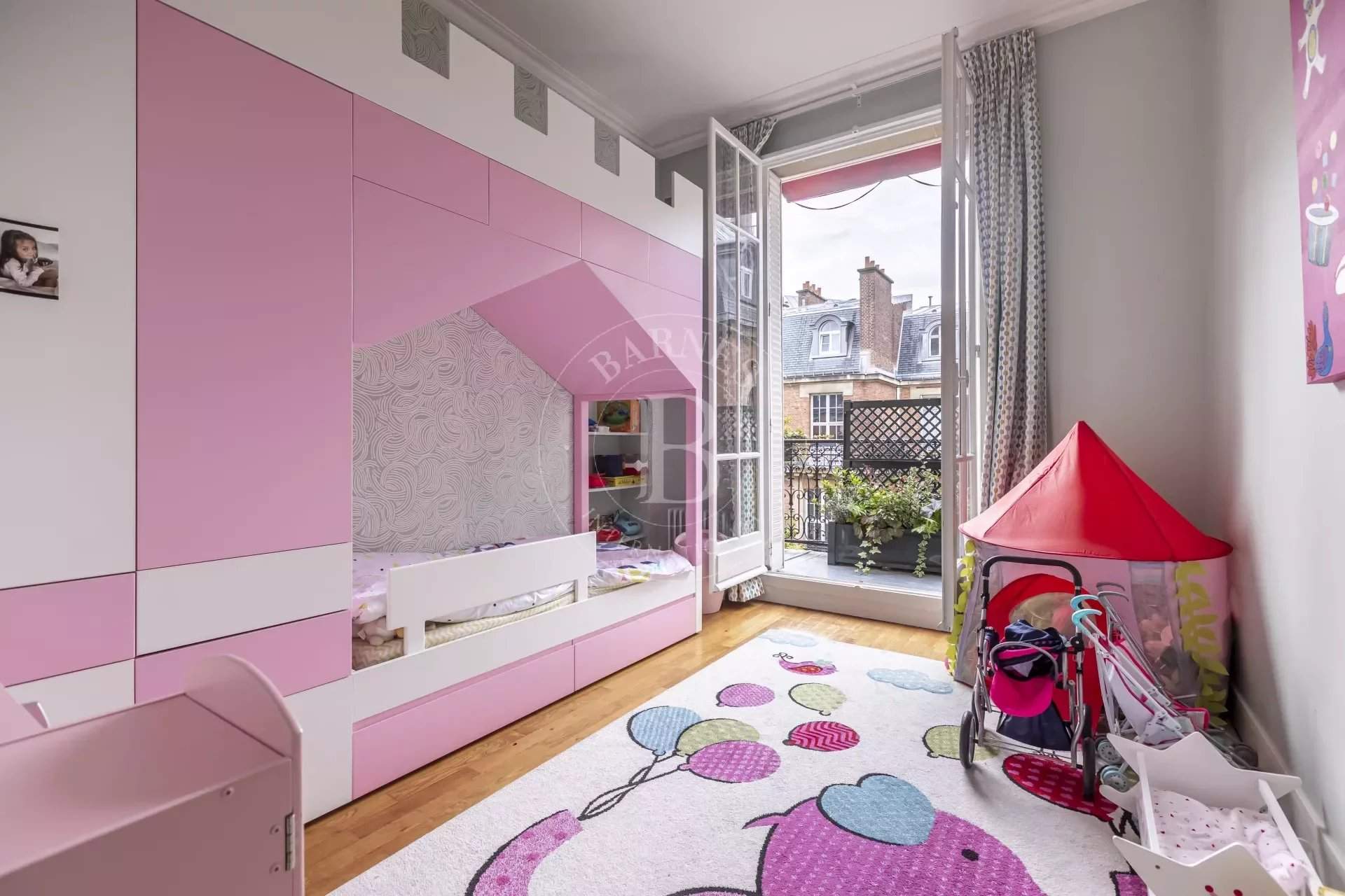 Paris  - Apartment 5 Bedrooms - picture 20