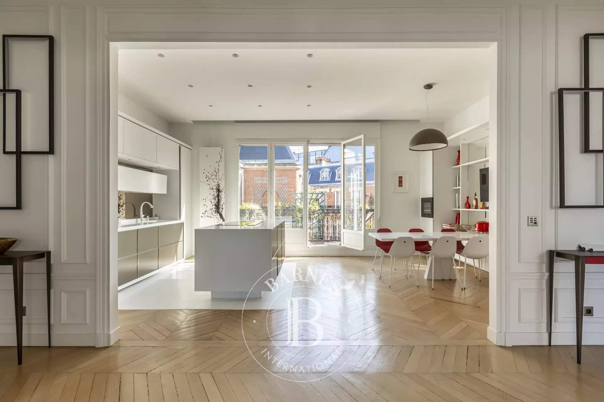 Paris  - Apartment 5 Bedrooms - picture 11