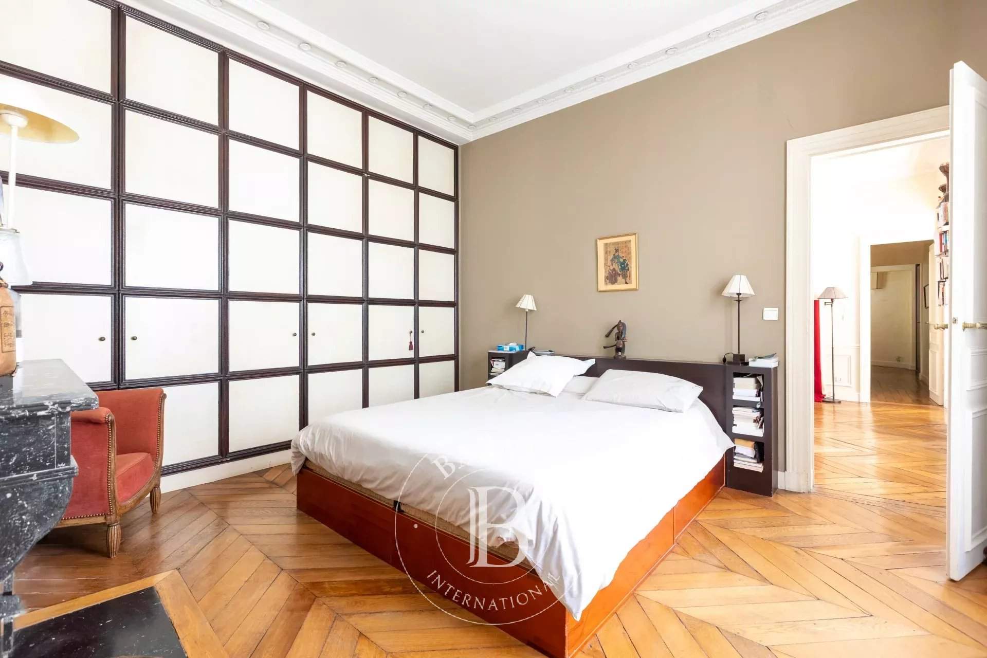 Paris  - Appartement 5 Pièces 3 Chambres - picture 10