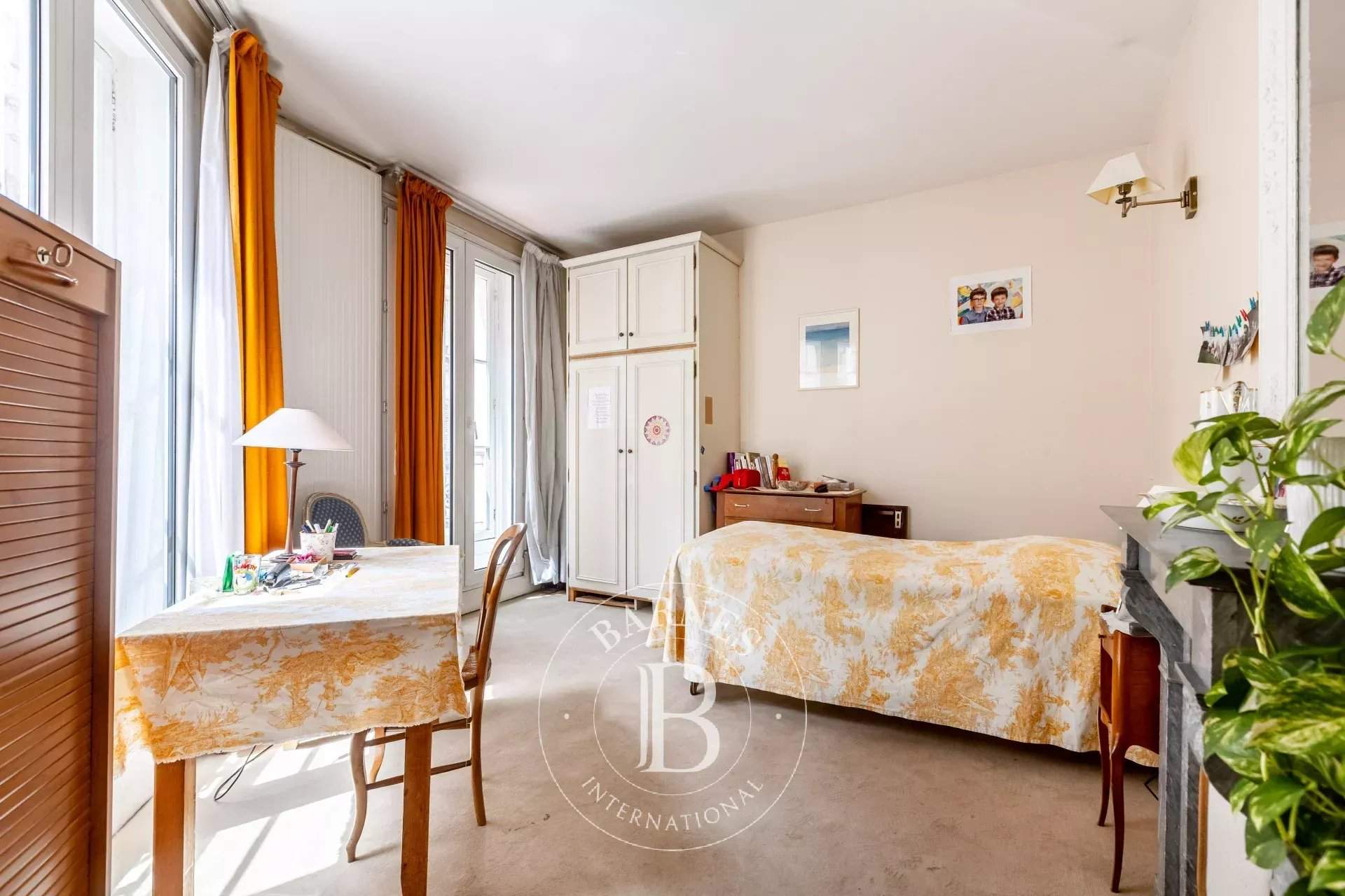Paris  - Apartment 2 Bedrooms - picture 10