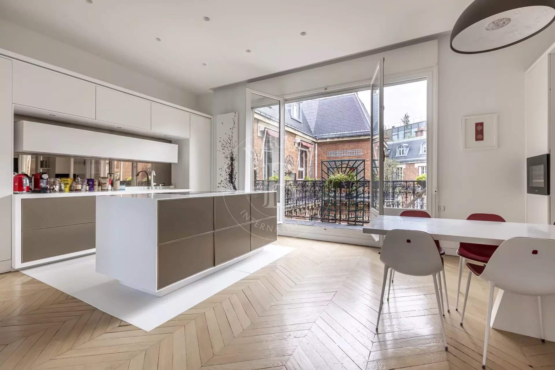 Paris  - Apartment 5 Bedrooms - picture 13