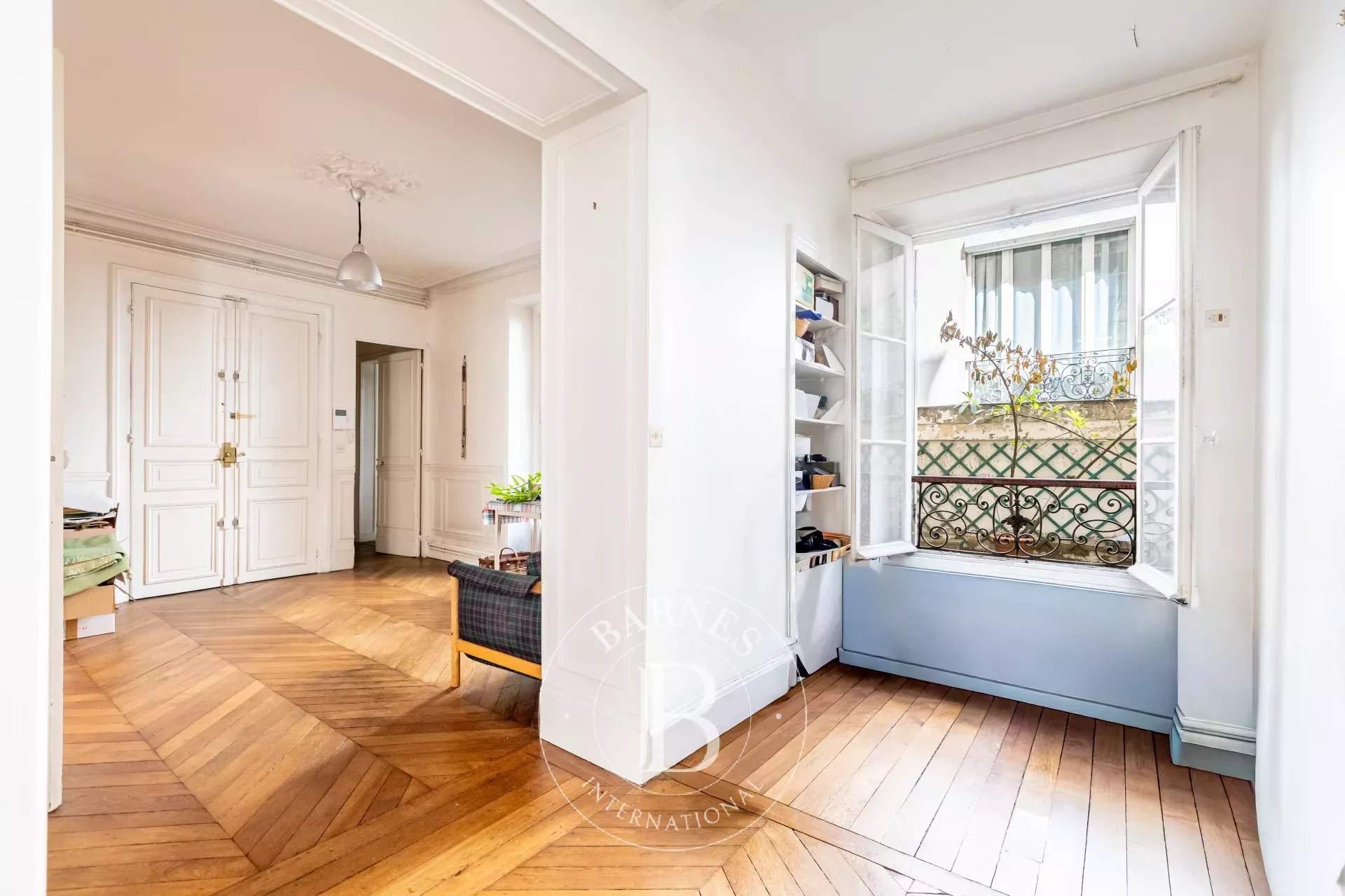 Paris  - Apartment 4 Bedrooms - picture 18