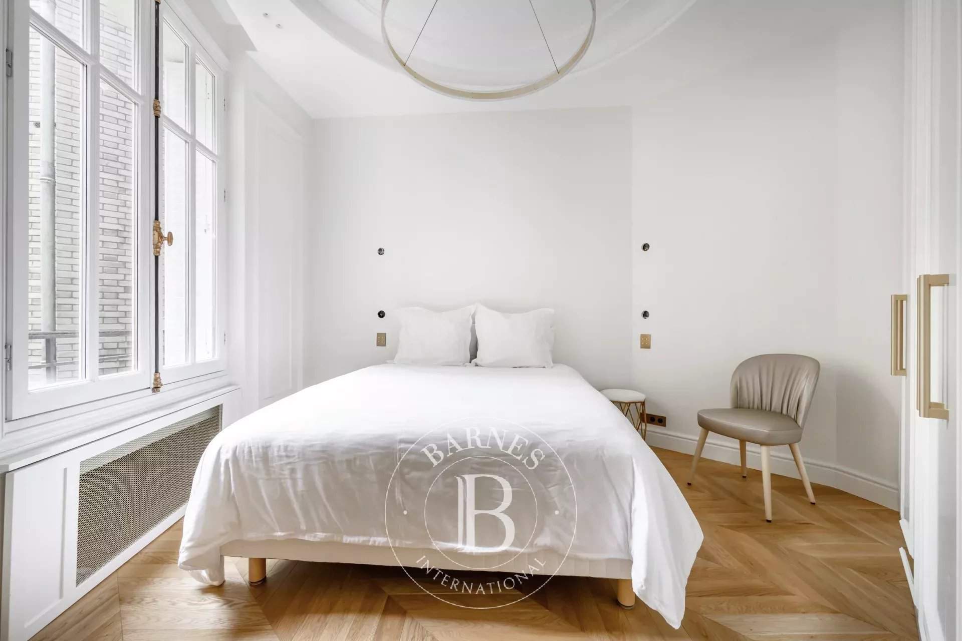 Paris  - Apartment 3 Bedrooms - picture 12