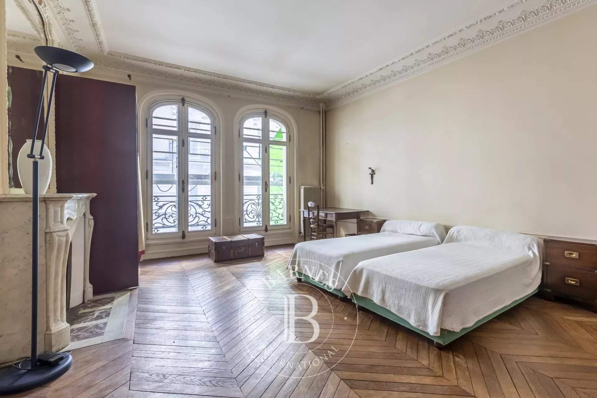 Paris  - Appartement 7 Pièces 4 Chambres - picture 6