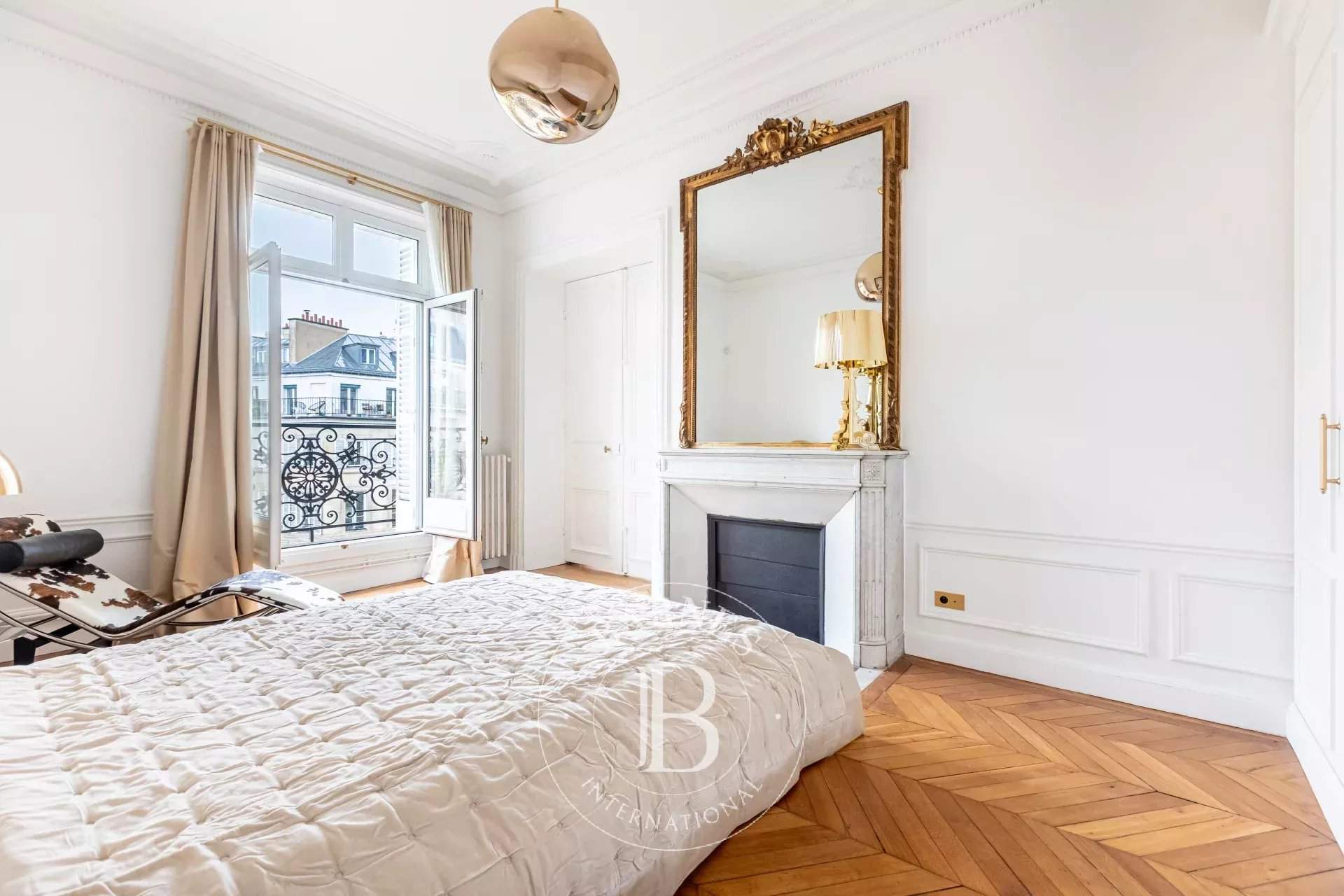 Paris  - Appartement 7 Pi&egrave;ces 4 Chambres - picture 17