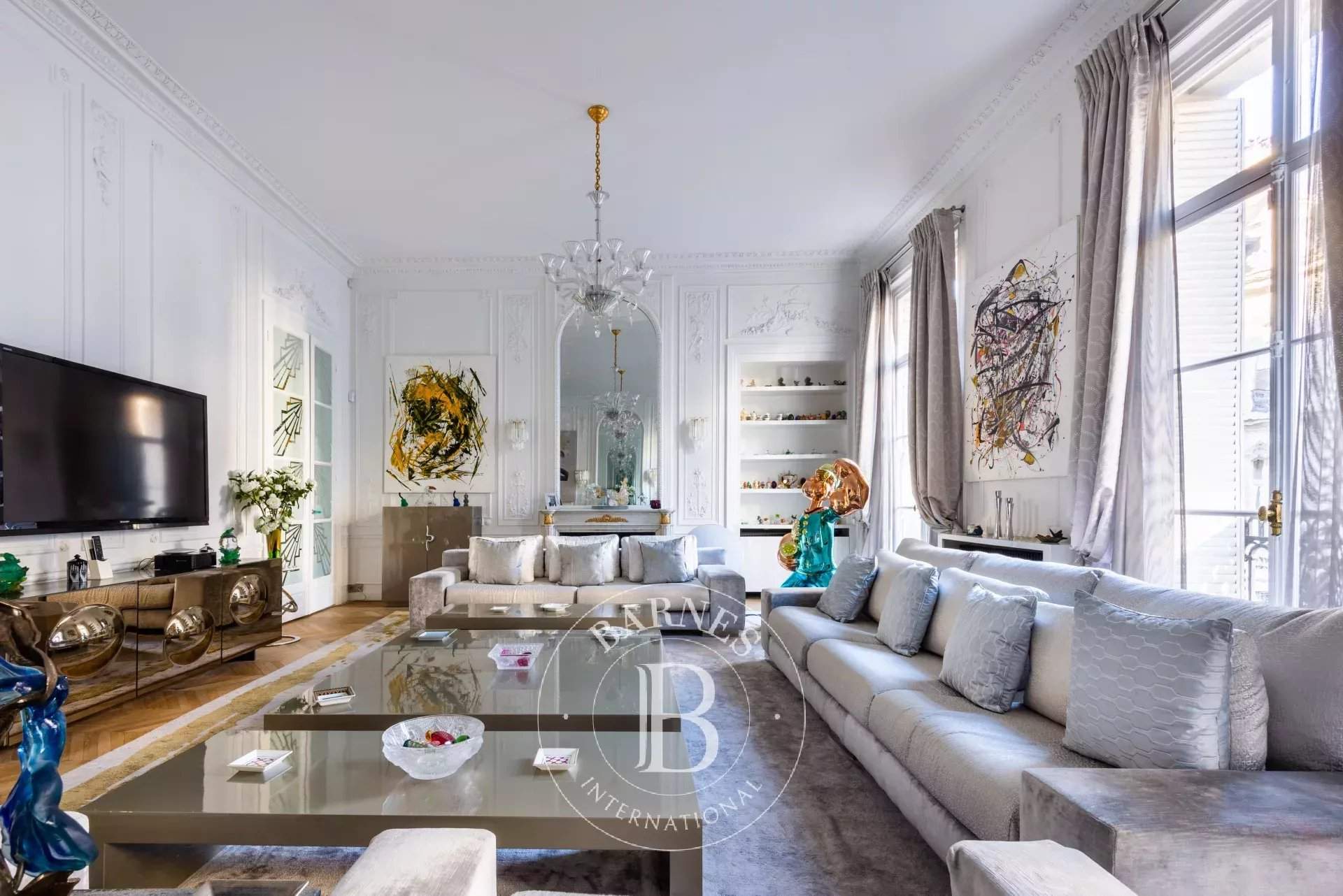 Paris  - Apartment 4 Bedrooms - picture 1