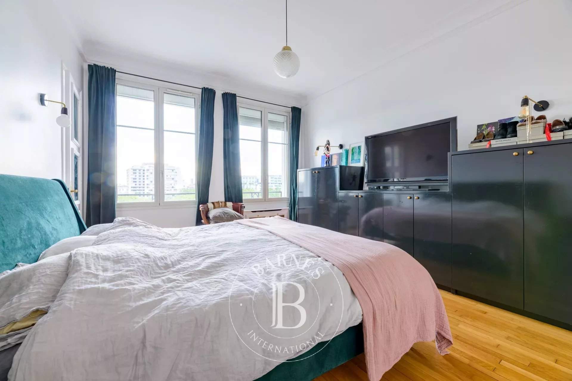 Paris  - Appartement 8 Pièces 6 Chambres - picture 15