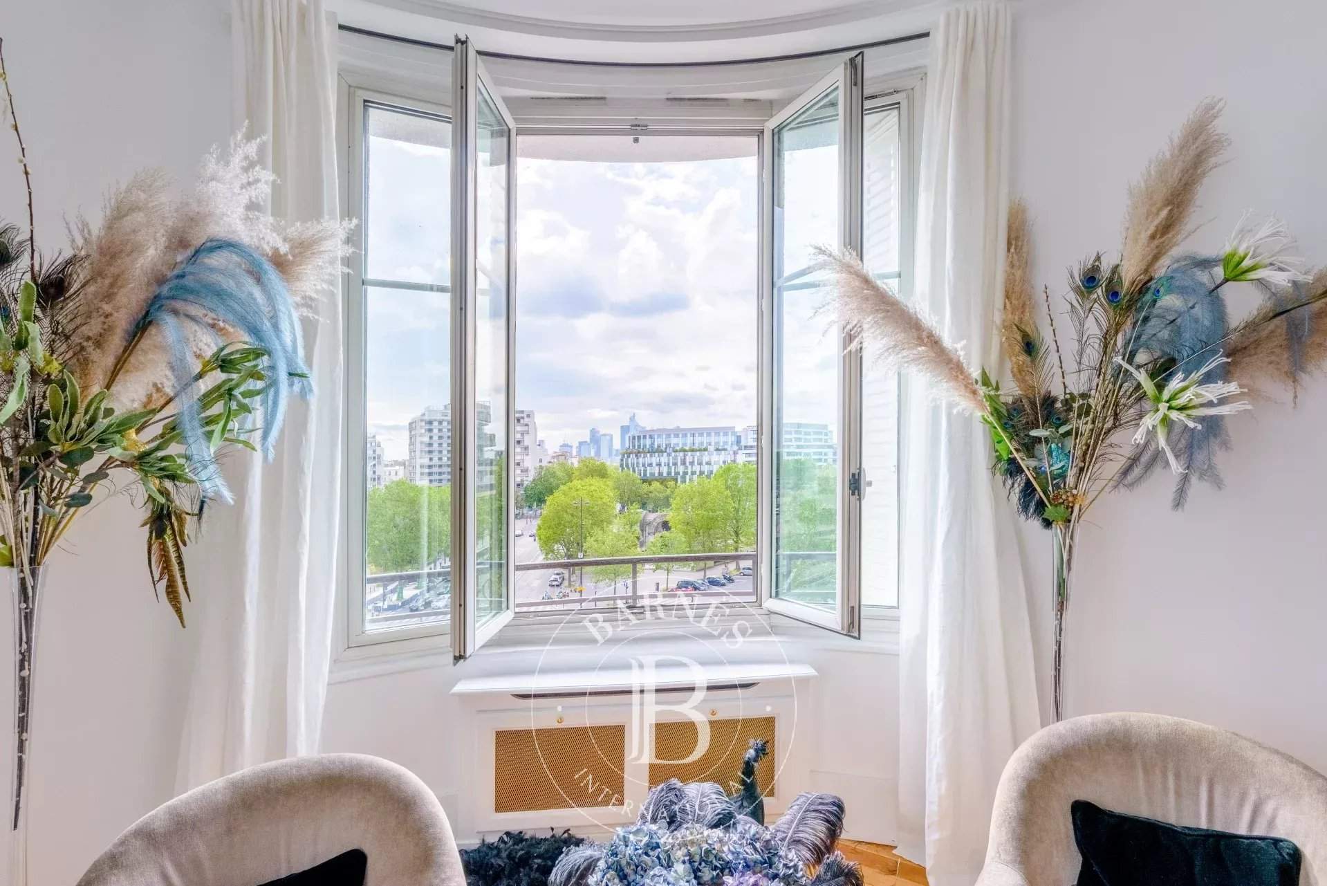 Paris  - Appartement 8 Pièces 6 Chambres - picture 3