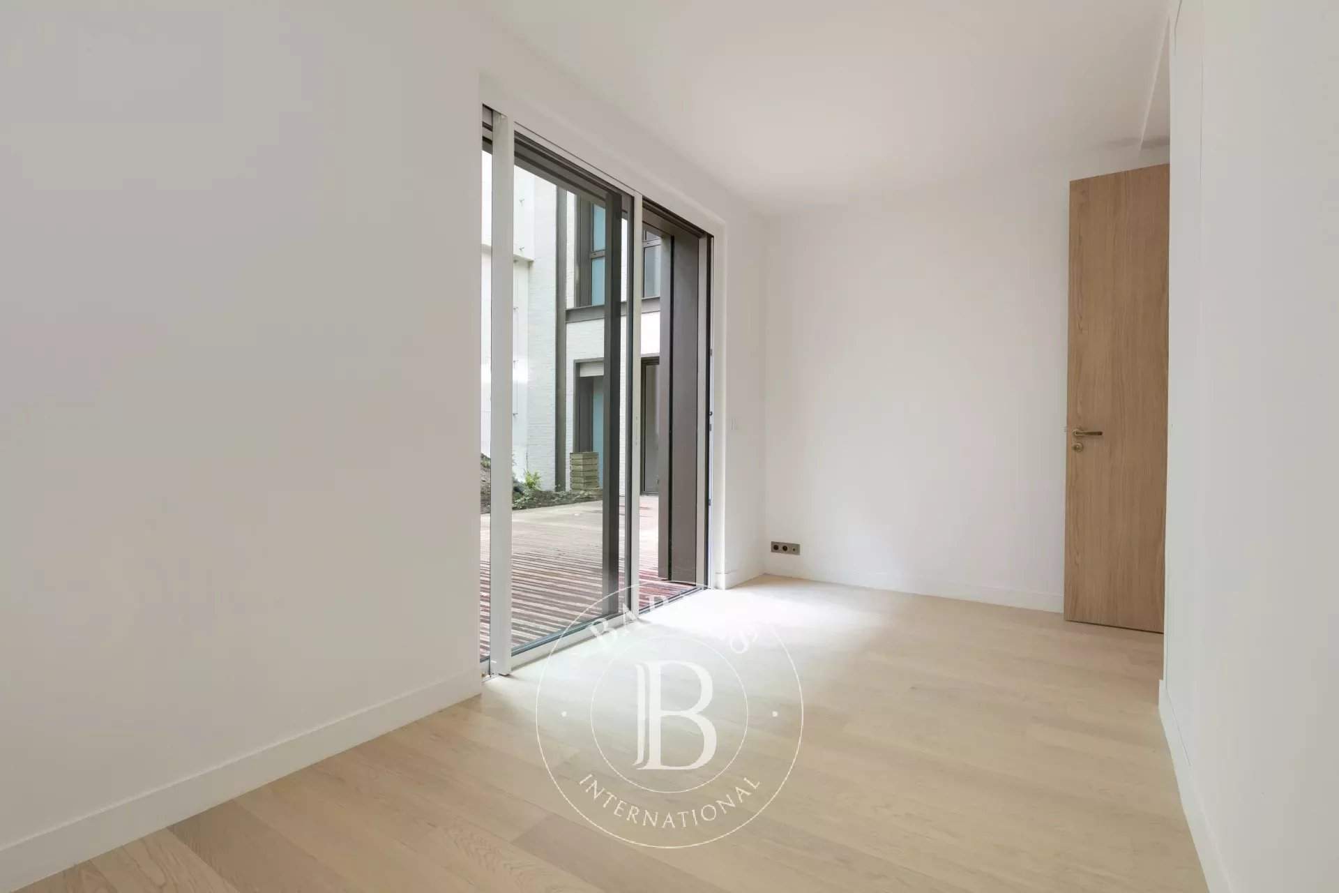 Paris  - Appartement 4 Pièces 2 Chambres - picture 11