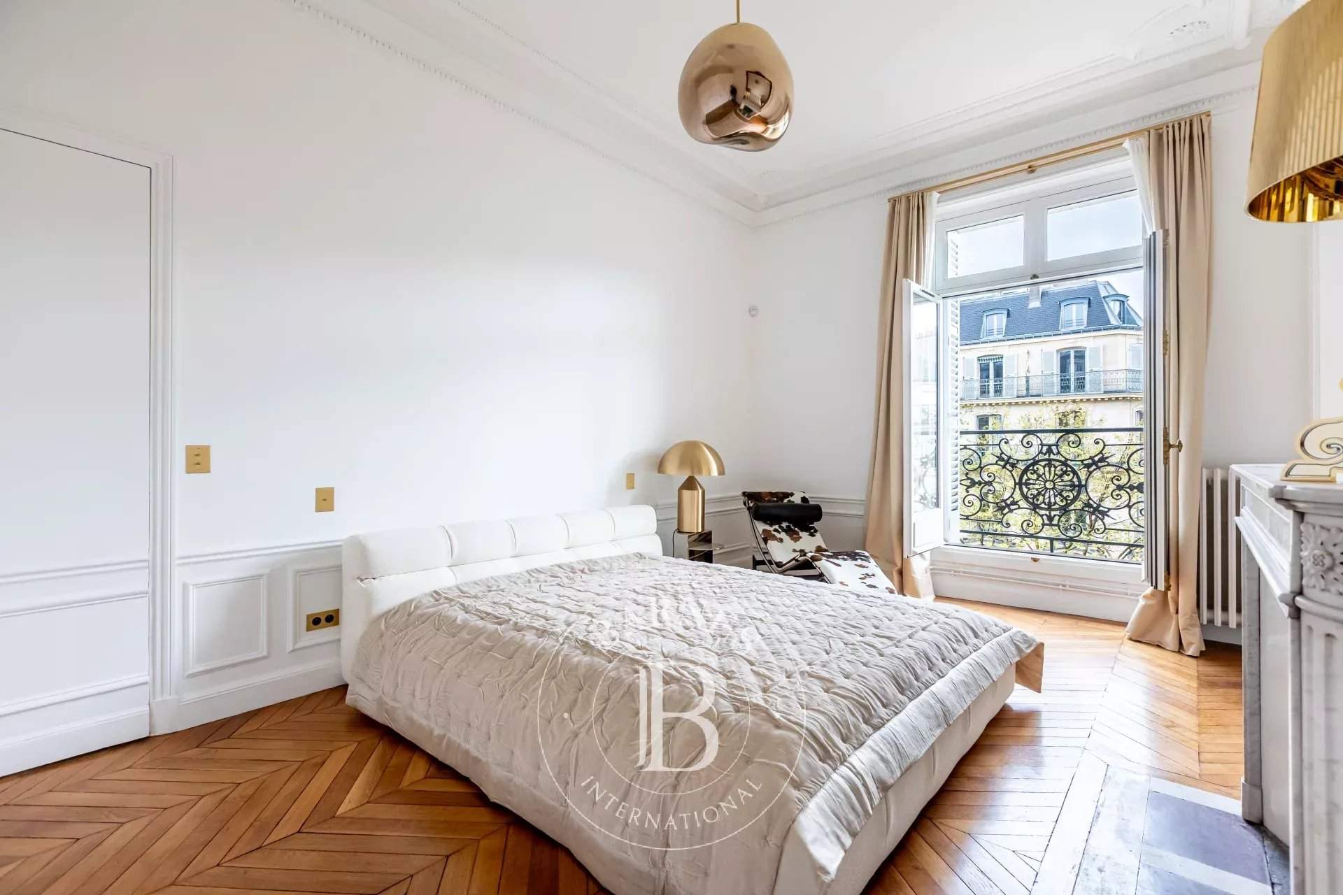 Paris  - Appartement 7 Pi&egrave;ces 4 Chambres - picture 16