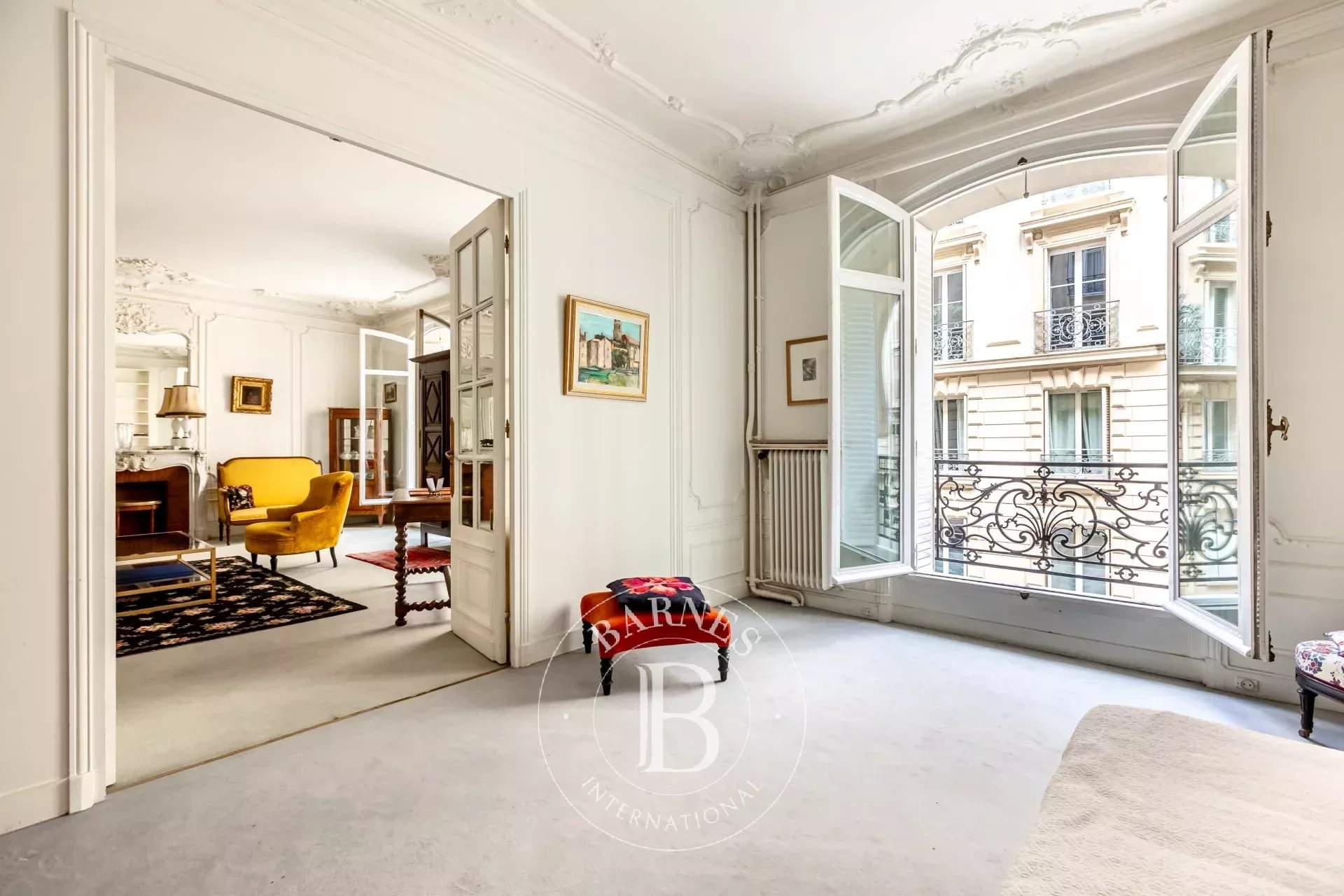 Paris  - Appartement 7 Pièces 4 Chambres - picture 6