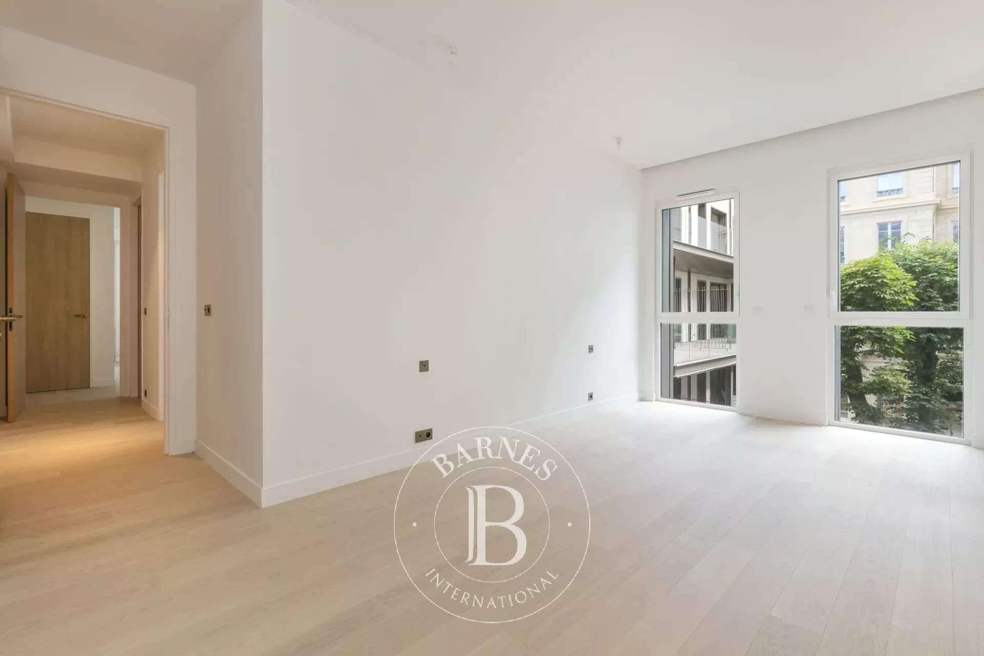 Paris  - Apartment 2 Bedrooms - picture 9