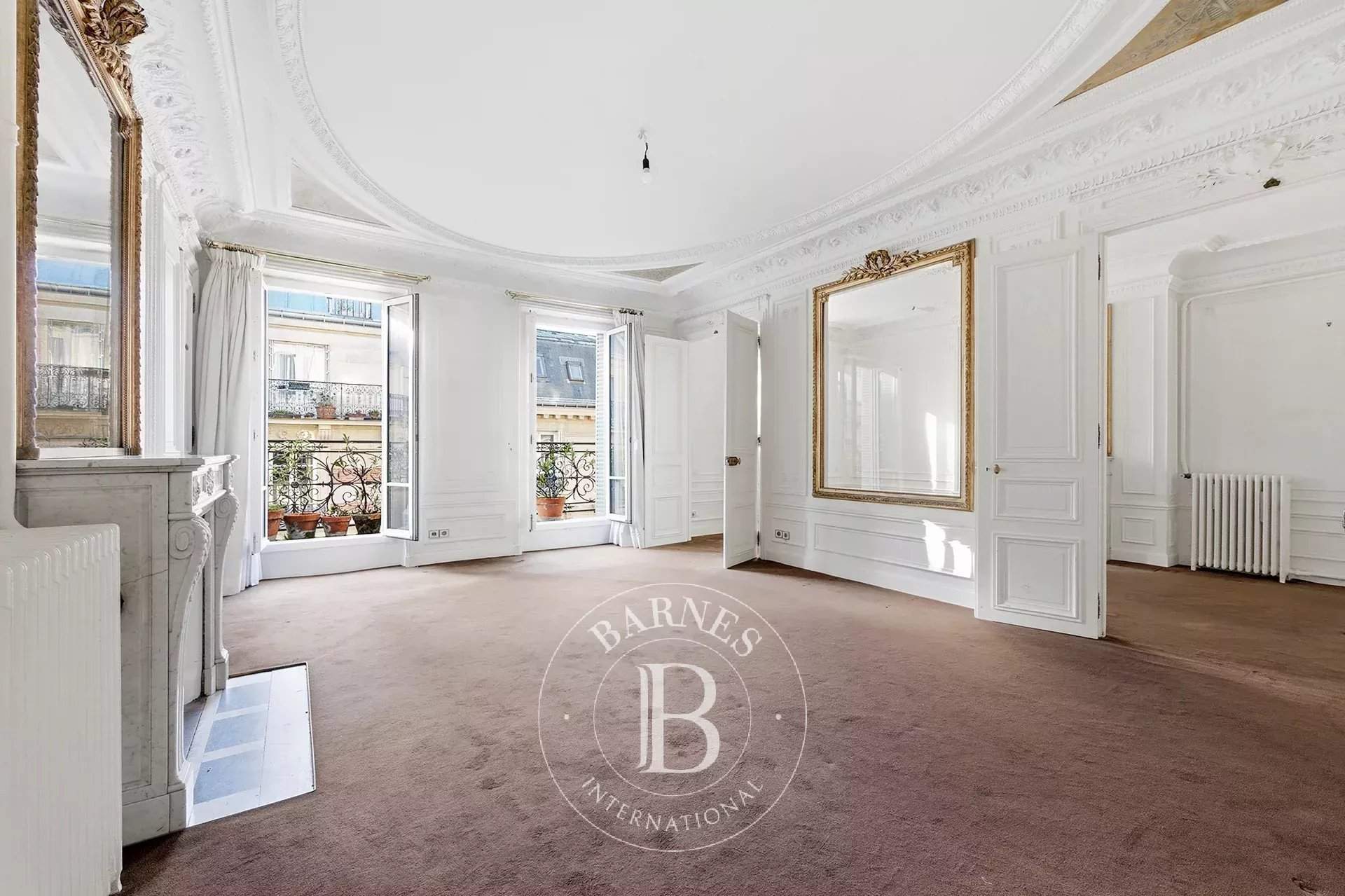 Paris  - Appartement 6 Pi&egrave;ces 4 Chambres - picture 2