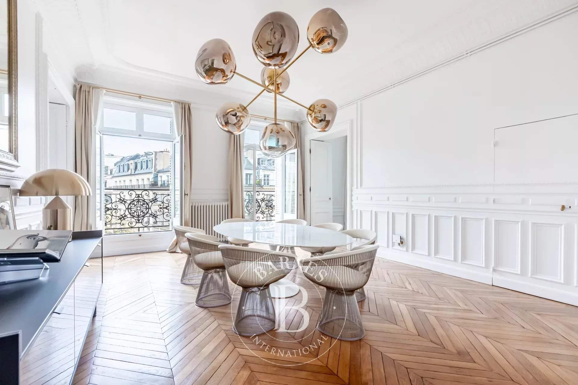 Paris  - Appartement 7 Pi&egrave;ces 4 Chambres - picture 8